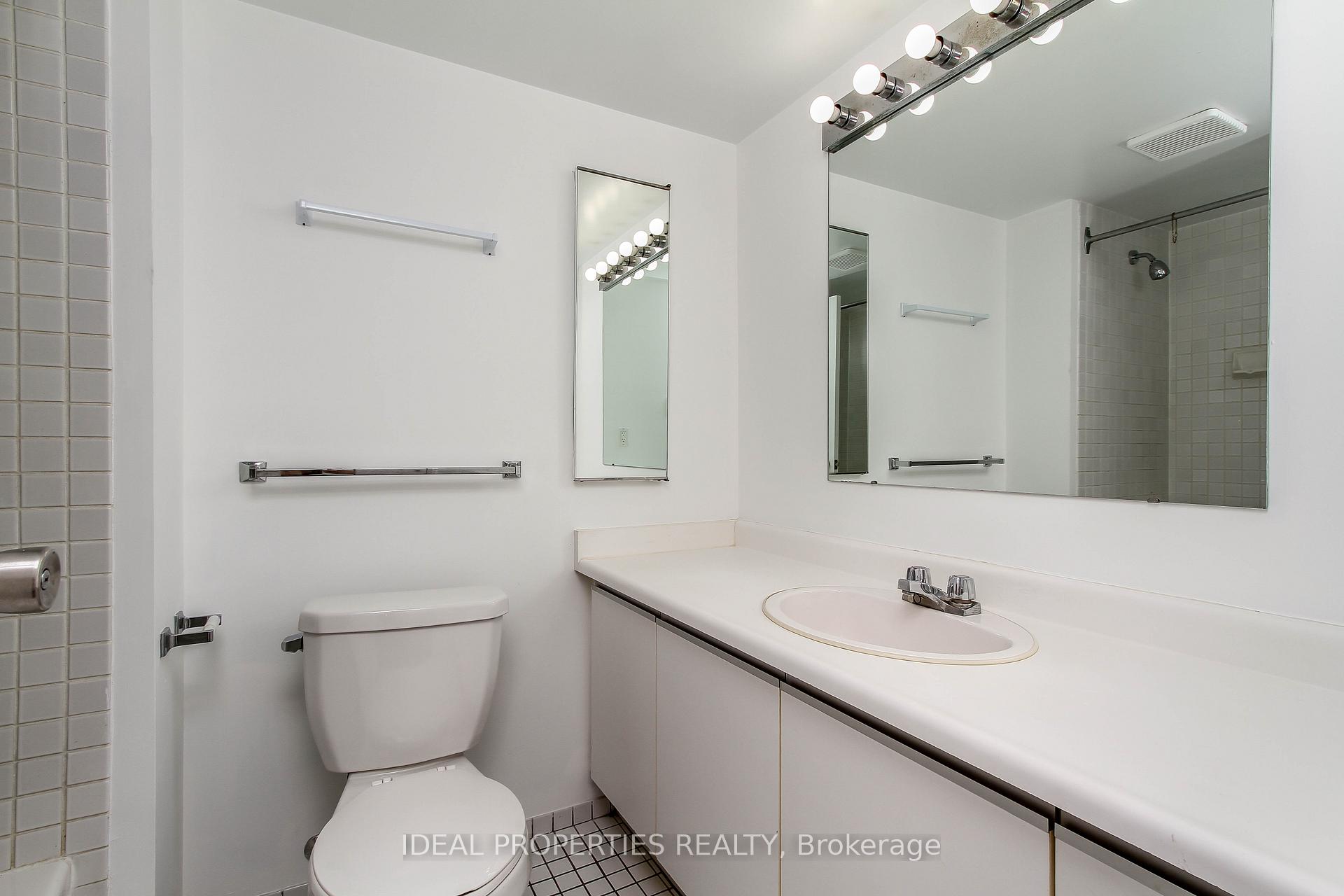Photo 29 of Unit 1701, 2759 Carousel Crescent, Ottawa, Emerald Woods/Sawmill Creek — HOMEH