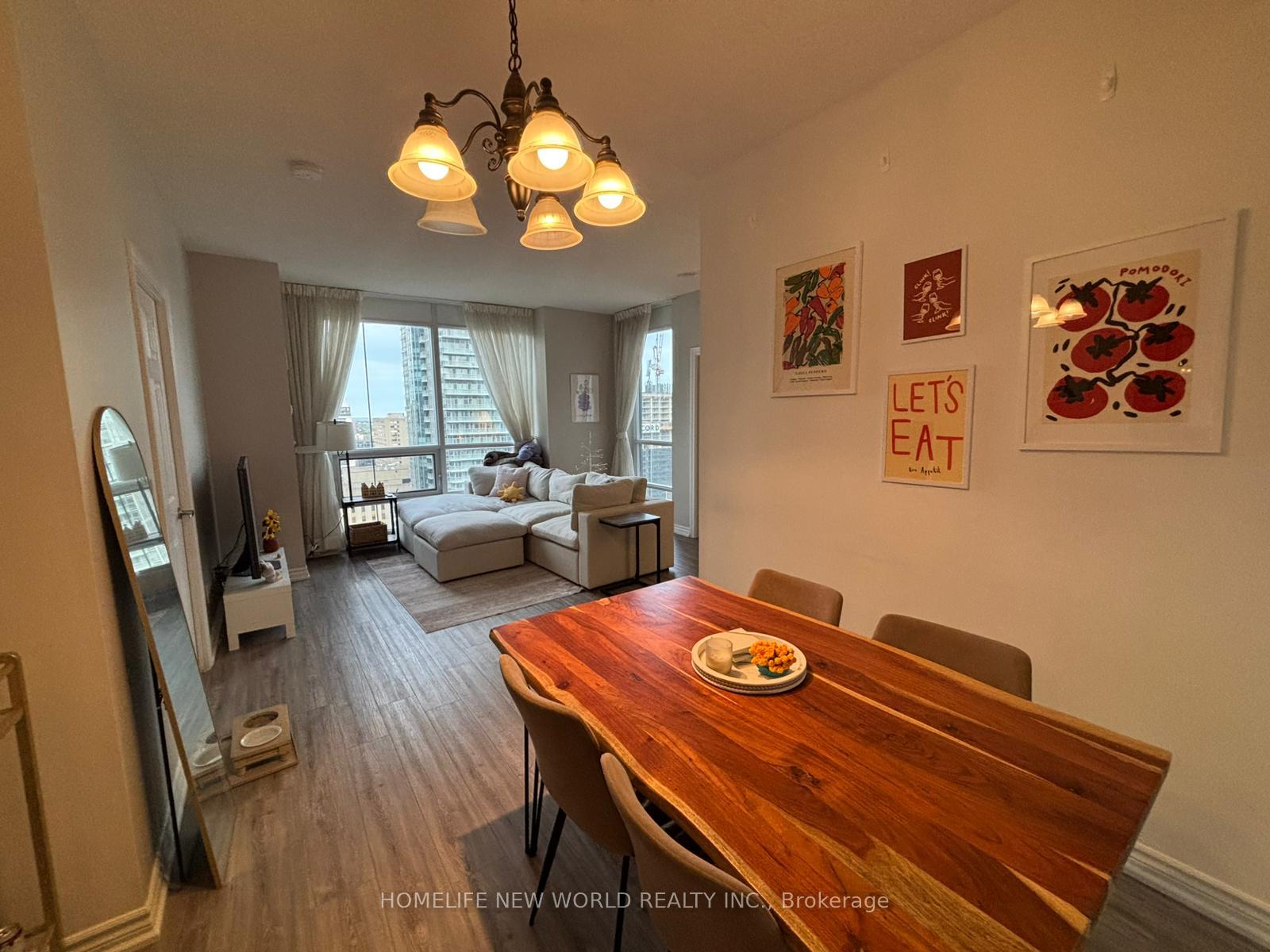 Photo 4 of Unit 3305, 761 Bay Street, Toronto, Bay Street Corridor — HOMEH