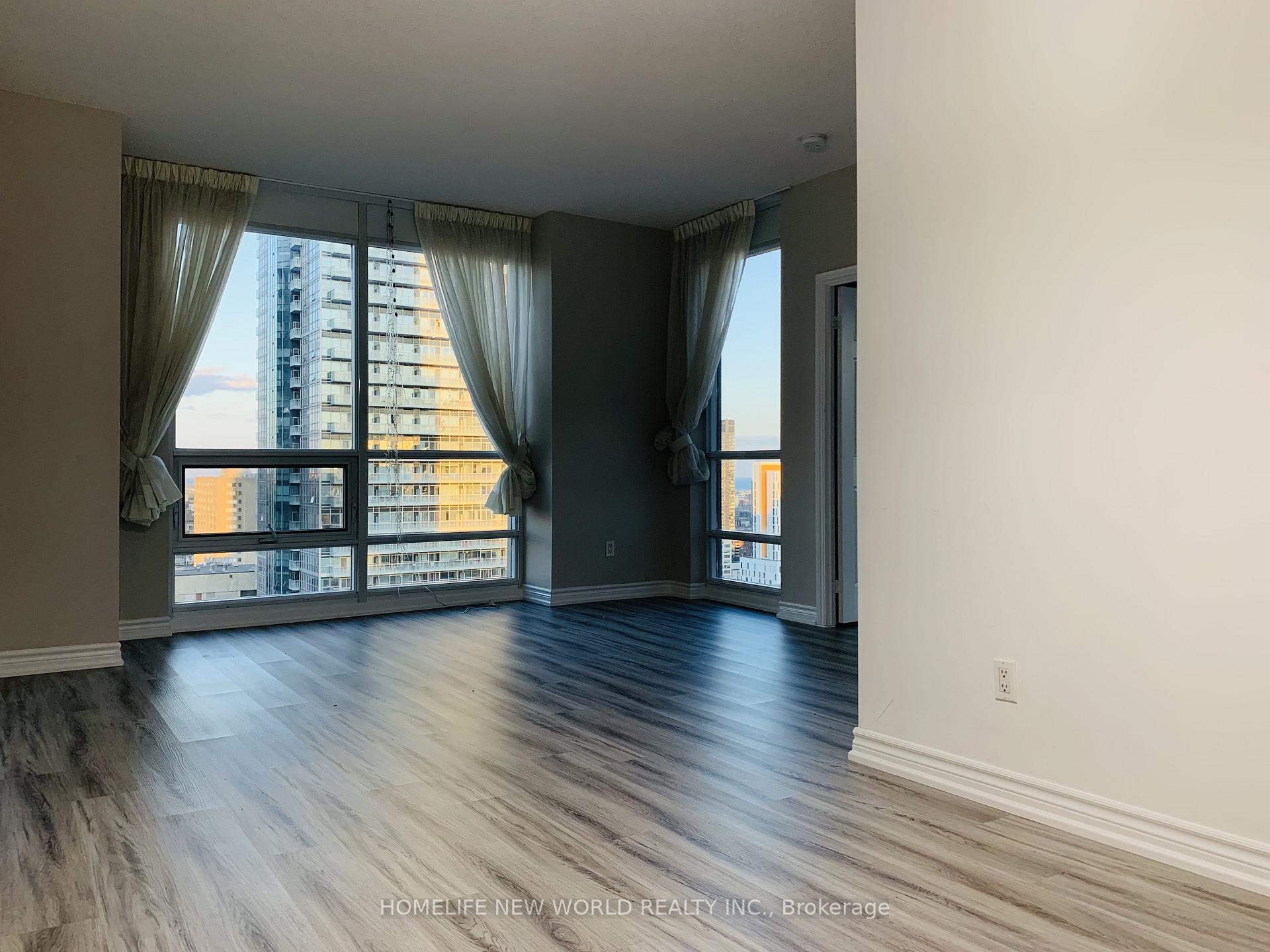 Photo 6 of Unit 3305, 761 Bay Street, Toronto, Bay Street Corridor — HOMEH