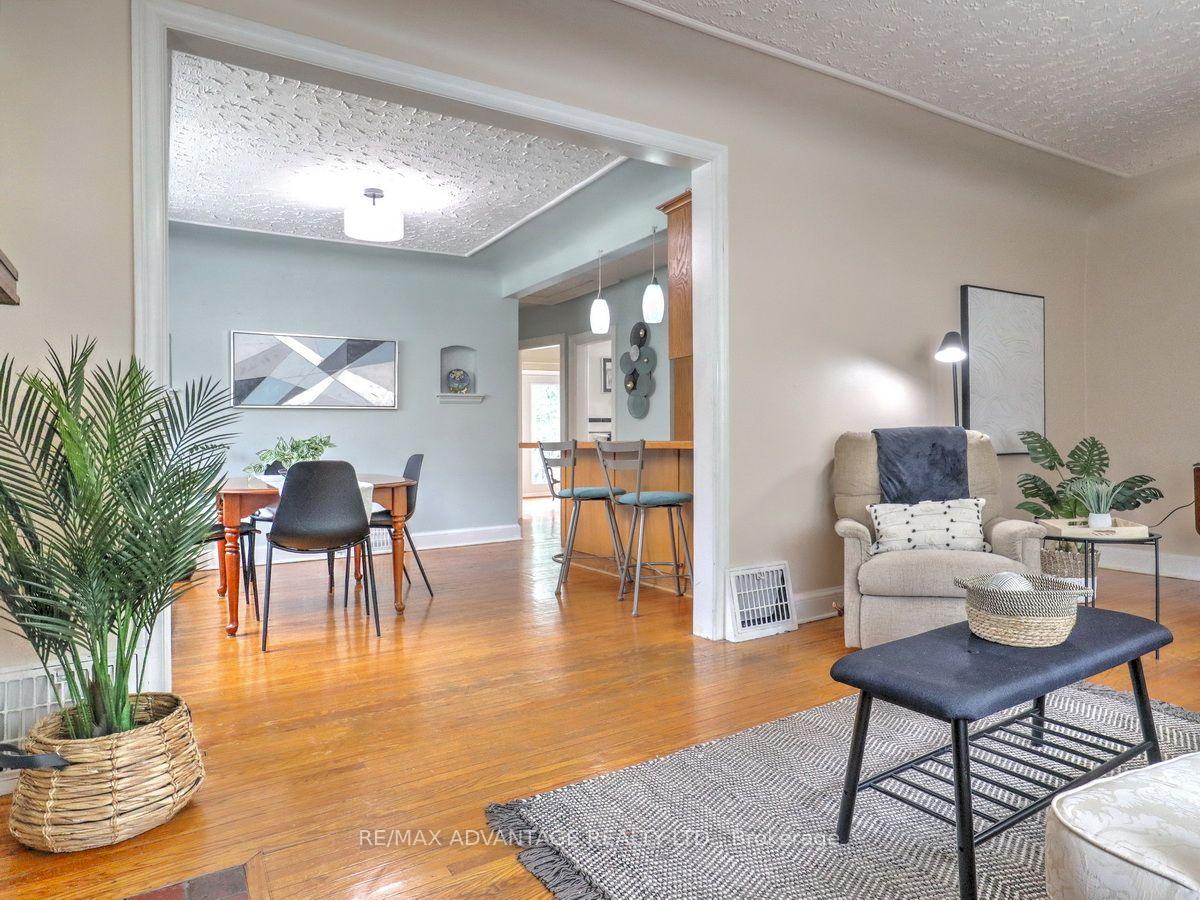 Photo 10 of 232 Edward Street, London, South G — HOMEH