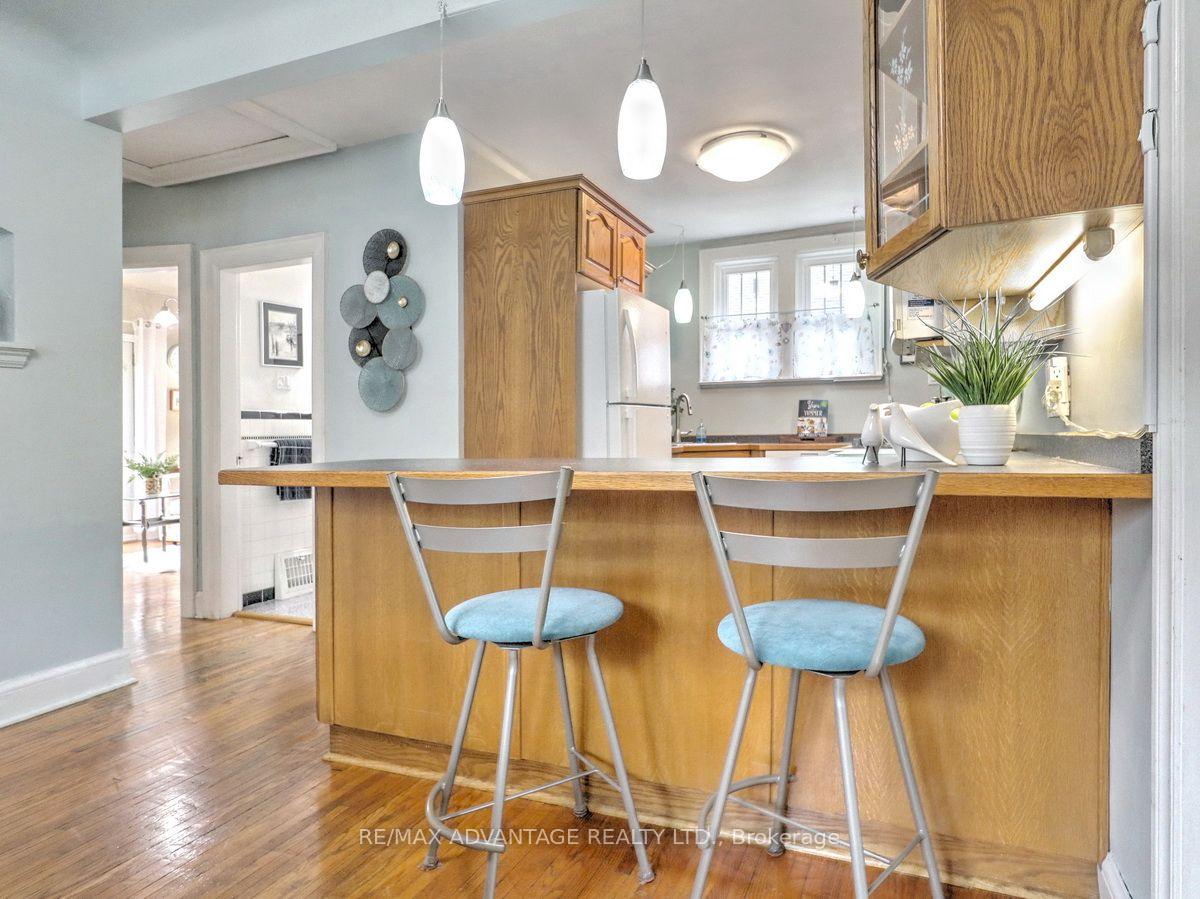 Photo 16 of 232 Edward Street, London, South G — HOMEH