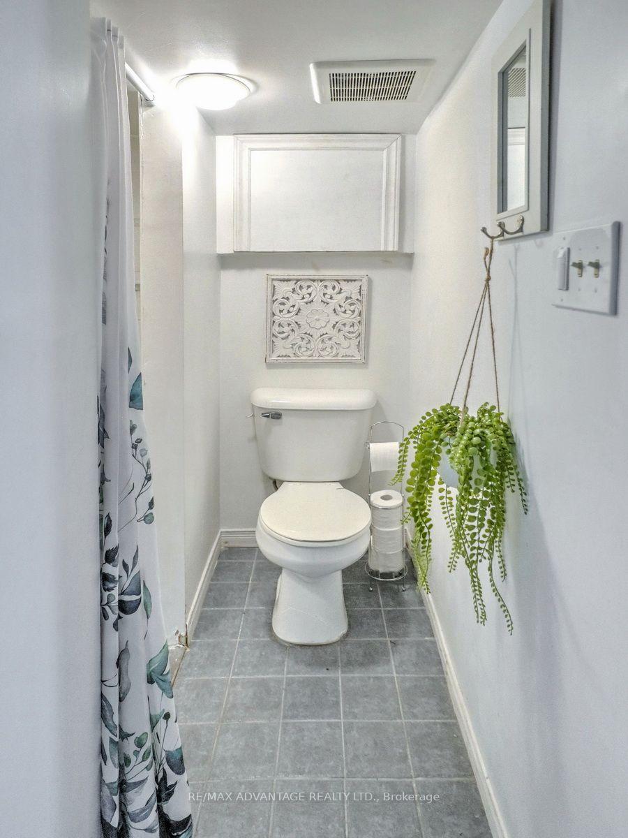 Photo 33 of 232 Edward Street, London, South G — HOMEH