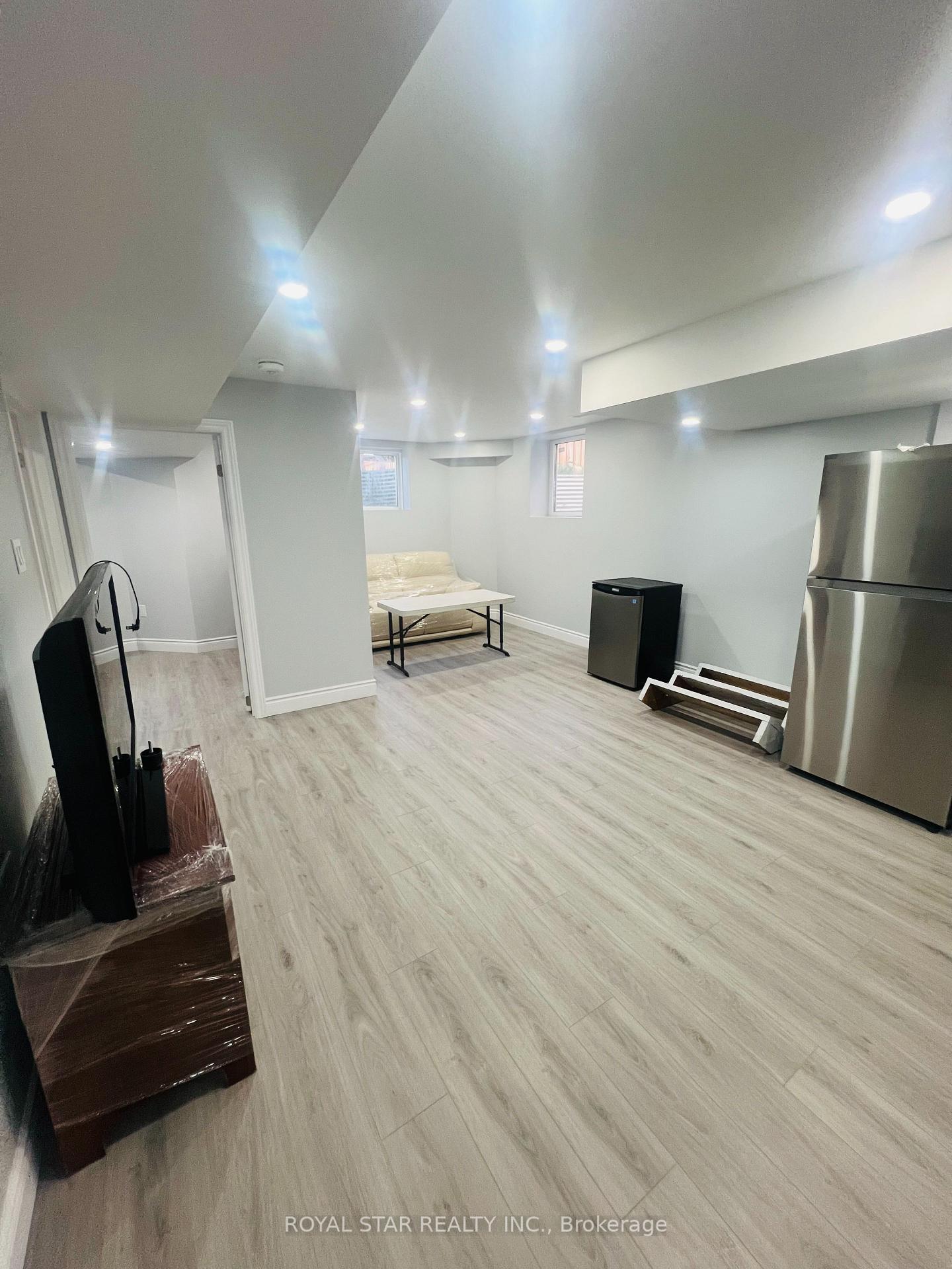 Photo 1 of Unit Basement, 121 Bonnieglen Farm Boulevard, Caledon, Rural Caledon — HOMEH