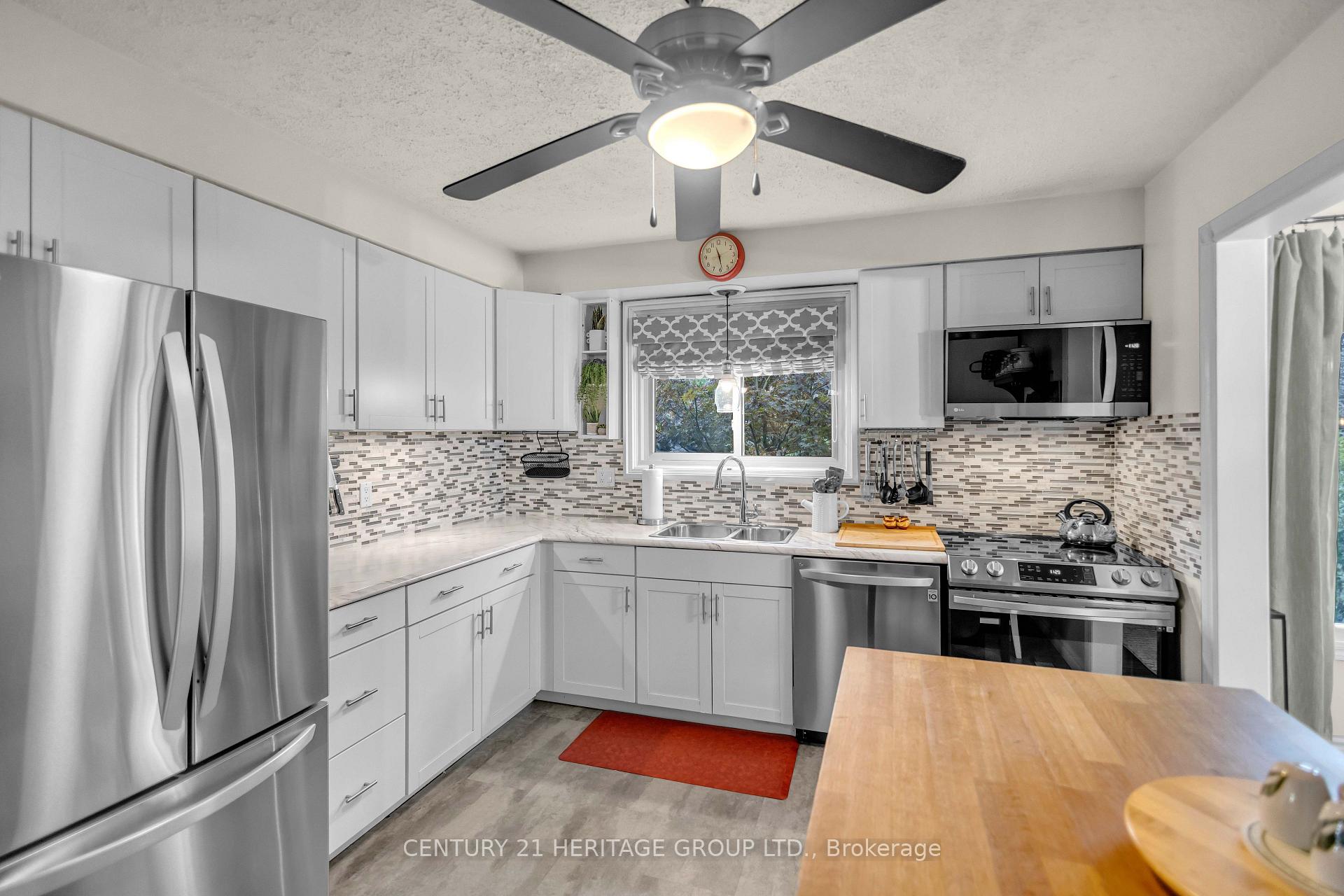 Photo 13 of 56 Scotia Avenue, Brantford, Greenbrier — HOMEH