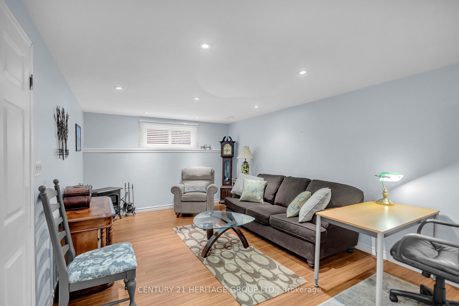 Photo 24 of 56 Scotia Avenue, Brantford, Greenbrier — HOMEH