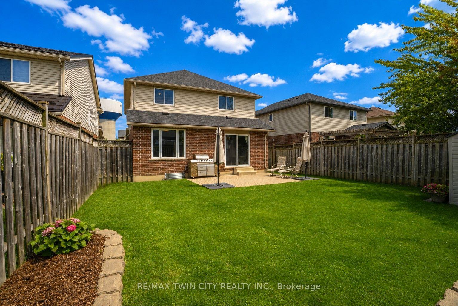 Photo 3 of 64 Brenneman Drive, Wilmot, Baden — HOMEH