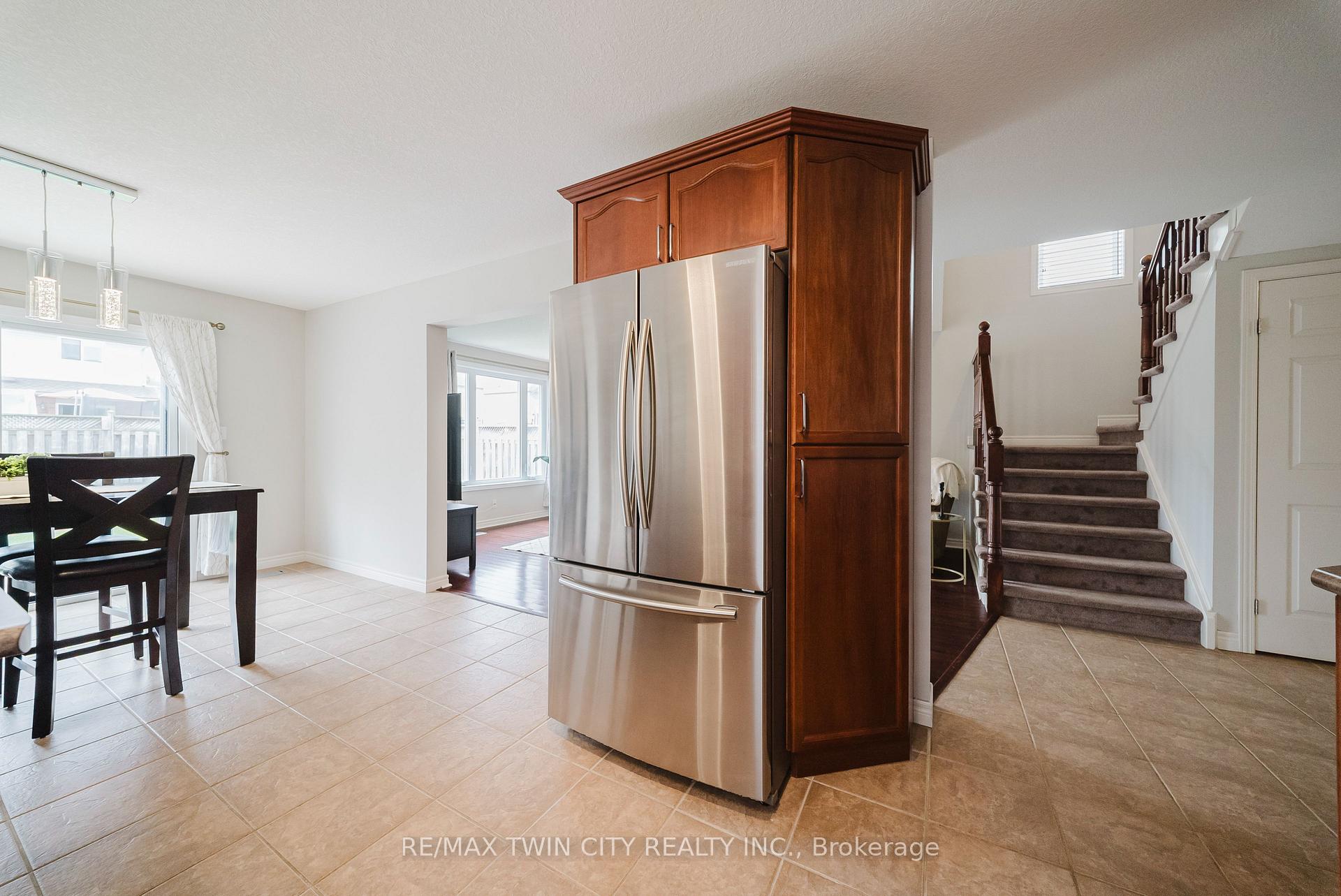 Photo 16 of 64 Brenneman Drive, Wilmot, Baden — HOMEH