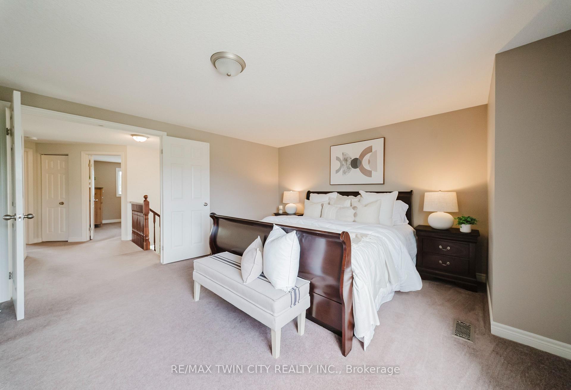 Photo 23 of 64 Brenneman Drive, Wilmot, Baden — HOMEH