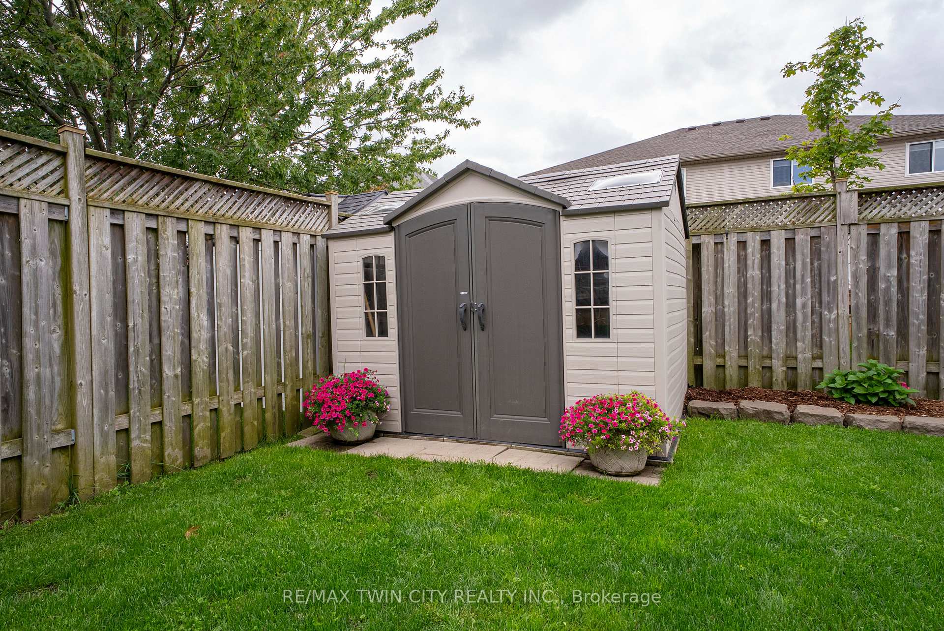 Photo 38 of 64 Brenneman Drive, Wilmot, Baden — HOMEH