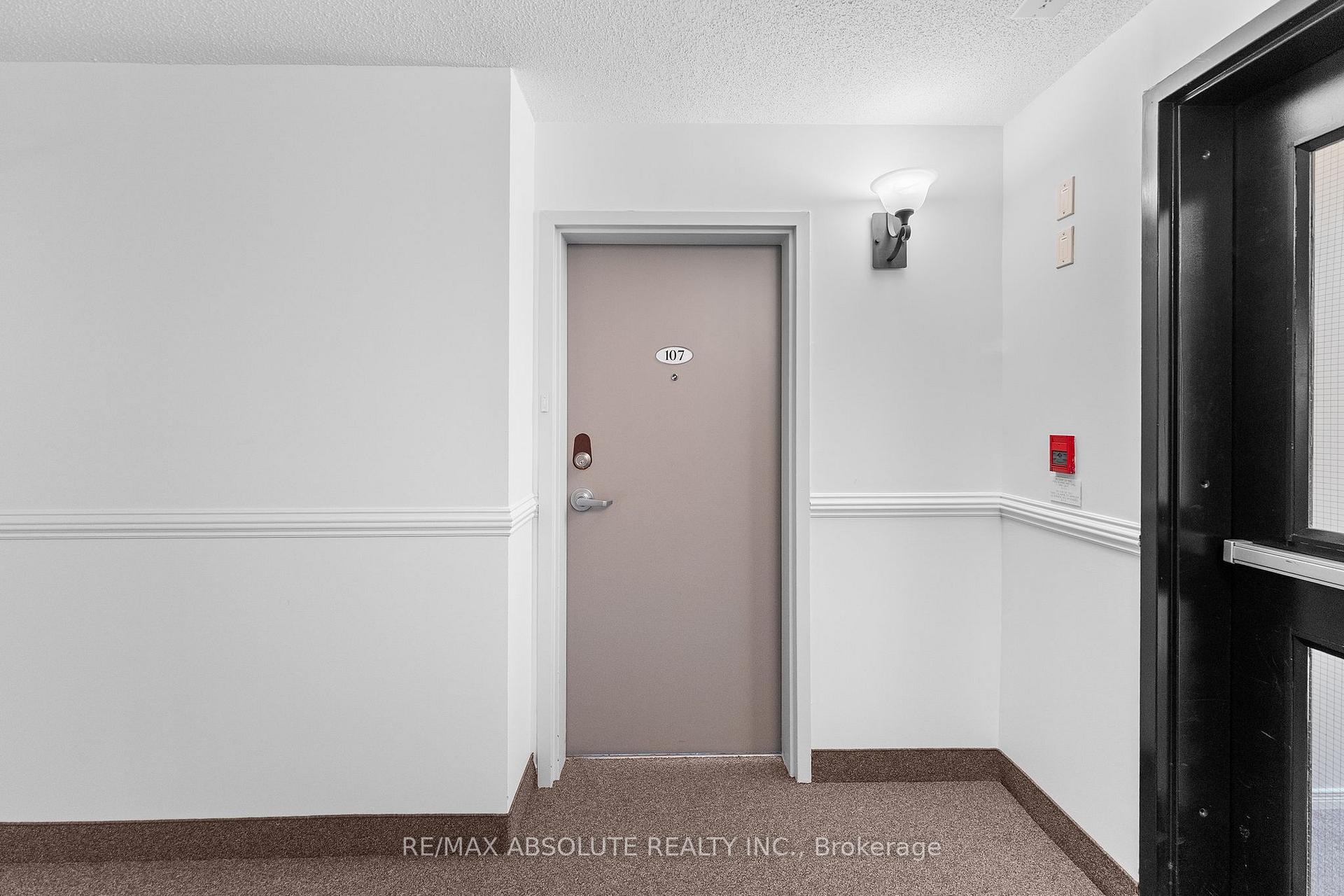Photo 3 of Unit 107, 16 Sheffield Street, Arnprior, Arnprior — HOMEH