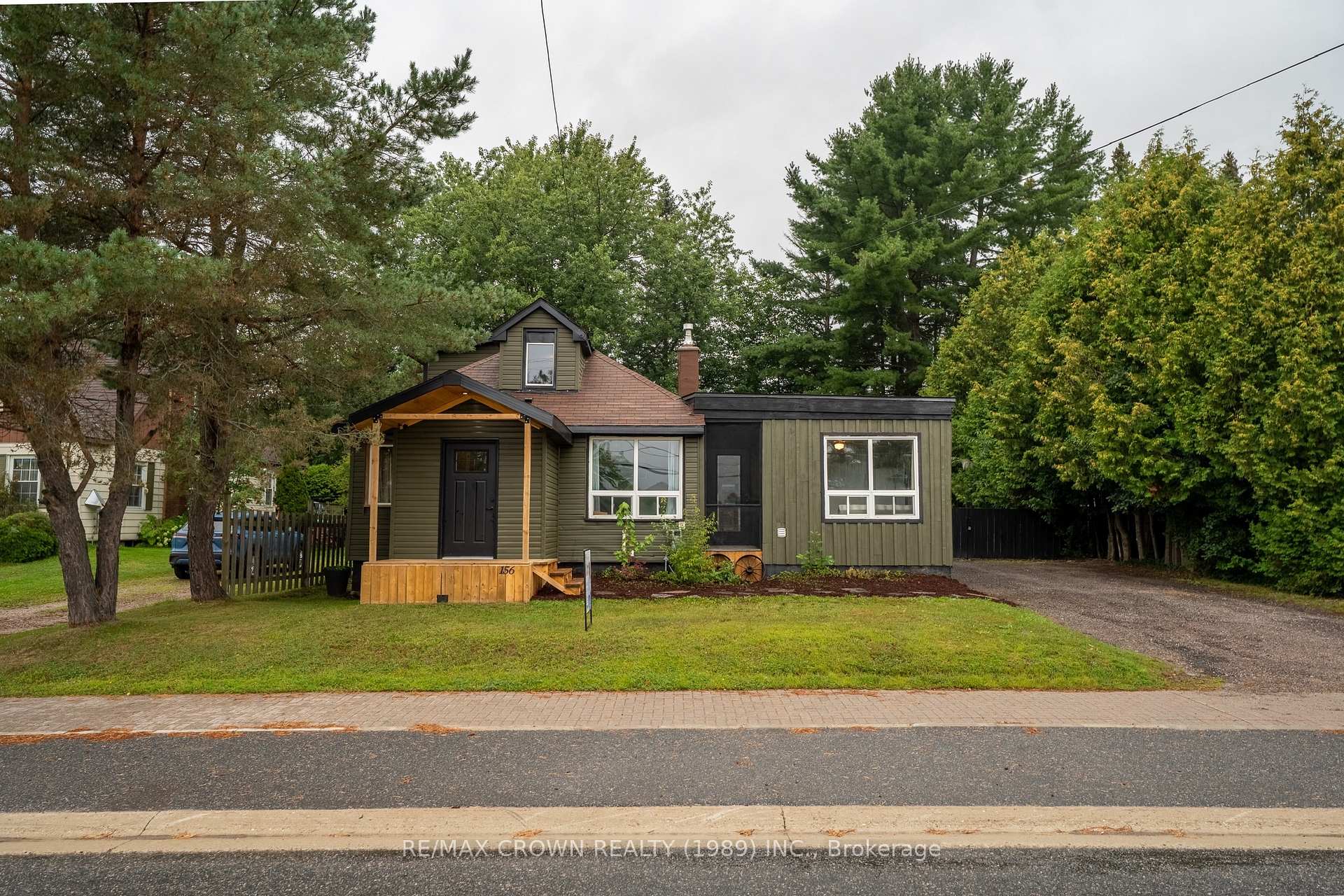 Photo 4 of 156 Main Street, Sundridge — HOMEH