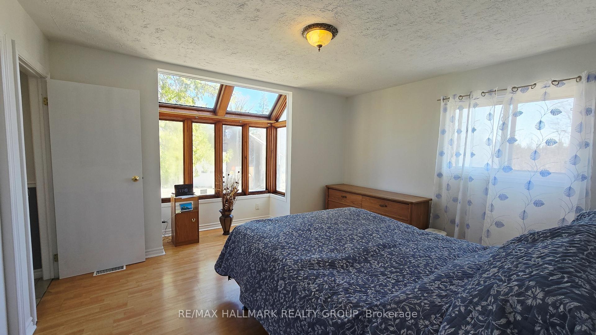 Photo 9 of 4318 Stonecrest Road, Ottawa, Woodlawn/Maclarens Landing/Kilmaurs — HOMEH