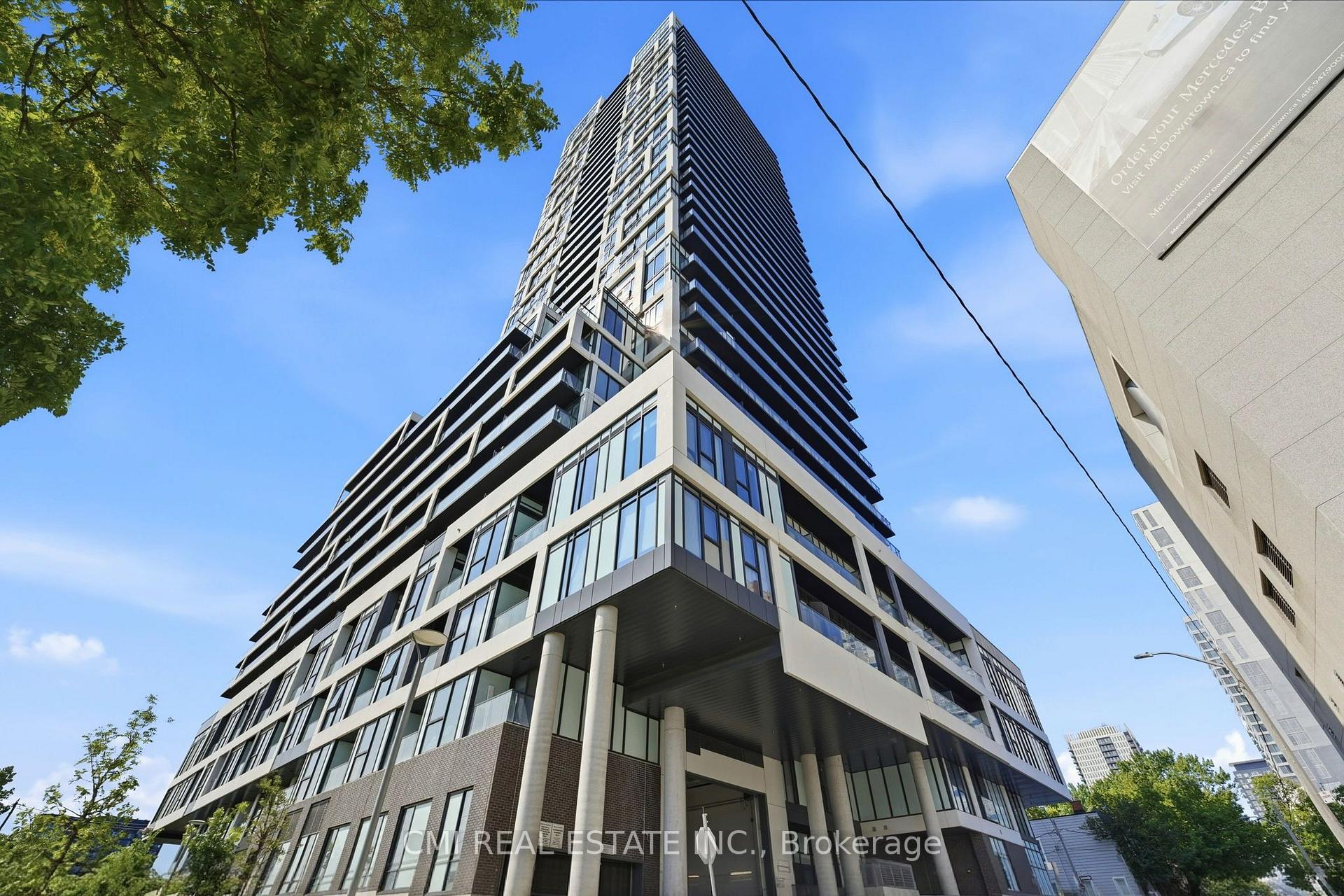Photo 3 of Unit 801, 5 Defries Street, Toronto, Regent Park — HOMEH