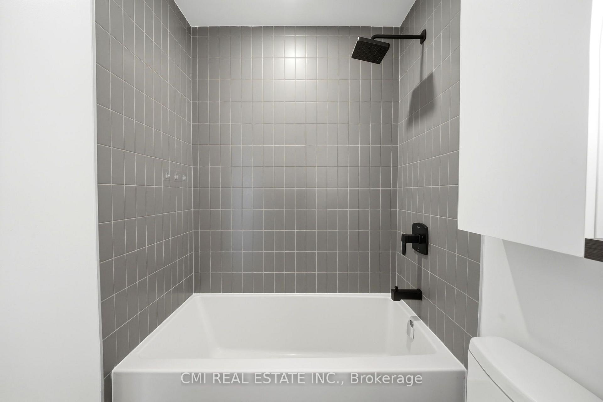 Photo 20 of Unit 801, 5 Defries Street, Toronto, Regent Park — HOMEH