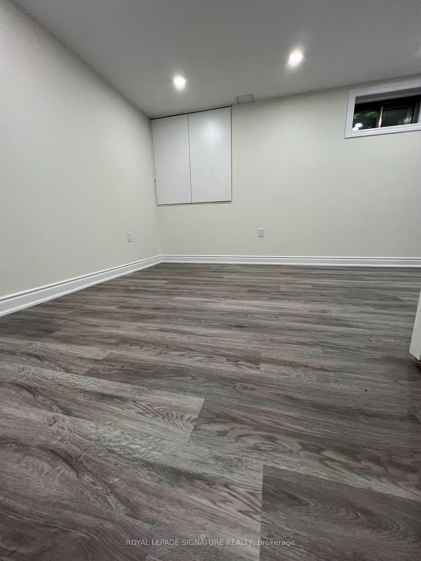 Photo 7 of 28 Skelton Boulevard, Brampton, Brampton North — HOMEH