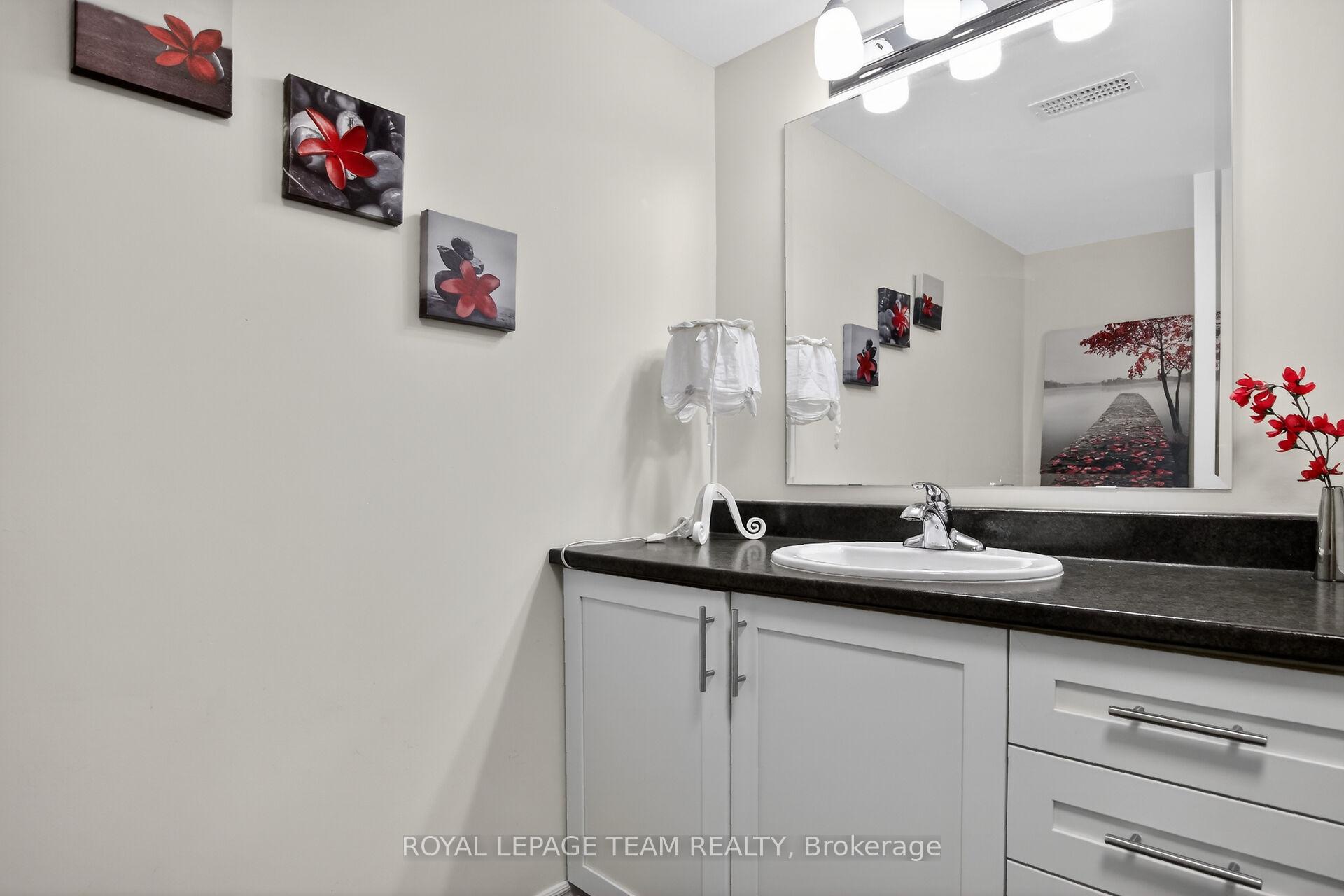 Photo 24 of 130A Lindenshade Drive, Ottawa, Barrhaven - Strandherd — HOMEH
