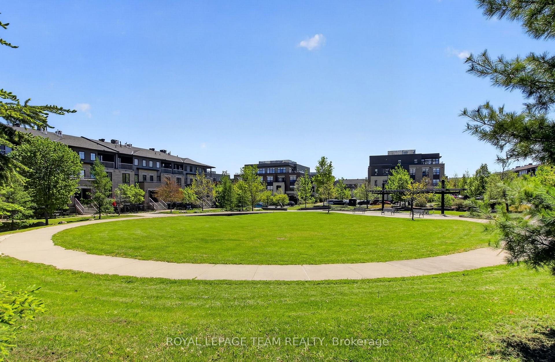 Photo 33 of 130A Lindenshade Drive, Ottawa, Barrhaven - Strandherd — HOMEH