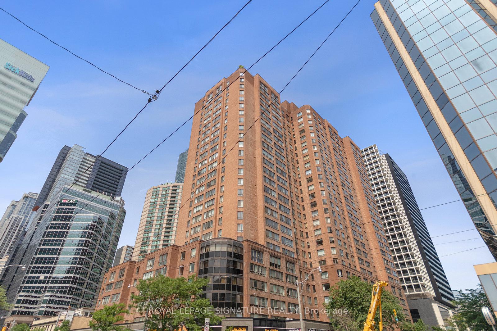 Photo 23 of Unit 1013, 633 Bay Street, Toronto, Bay Street Corridor — HOMEH