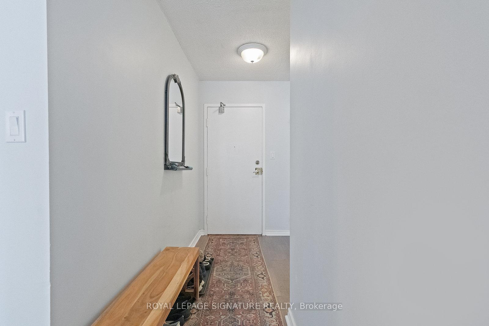 Photo 26 of Unit 1013, 633 Bay Street, Toronto, Bay Street Corridor — HOMEH