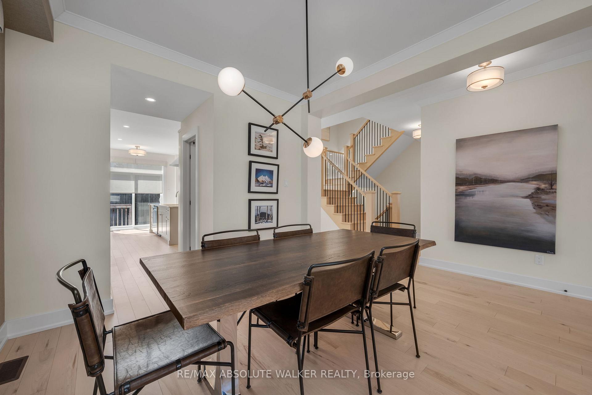 Photo 6 of 501 Egret Way, Ottawa, Barrhaven - Half Moon Bay — HOMEH