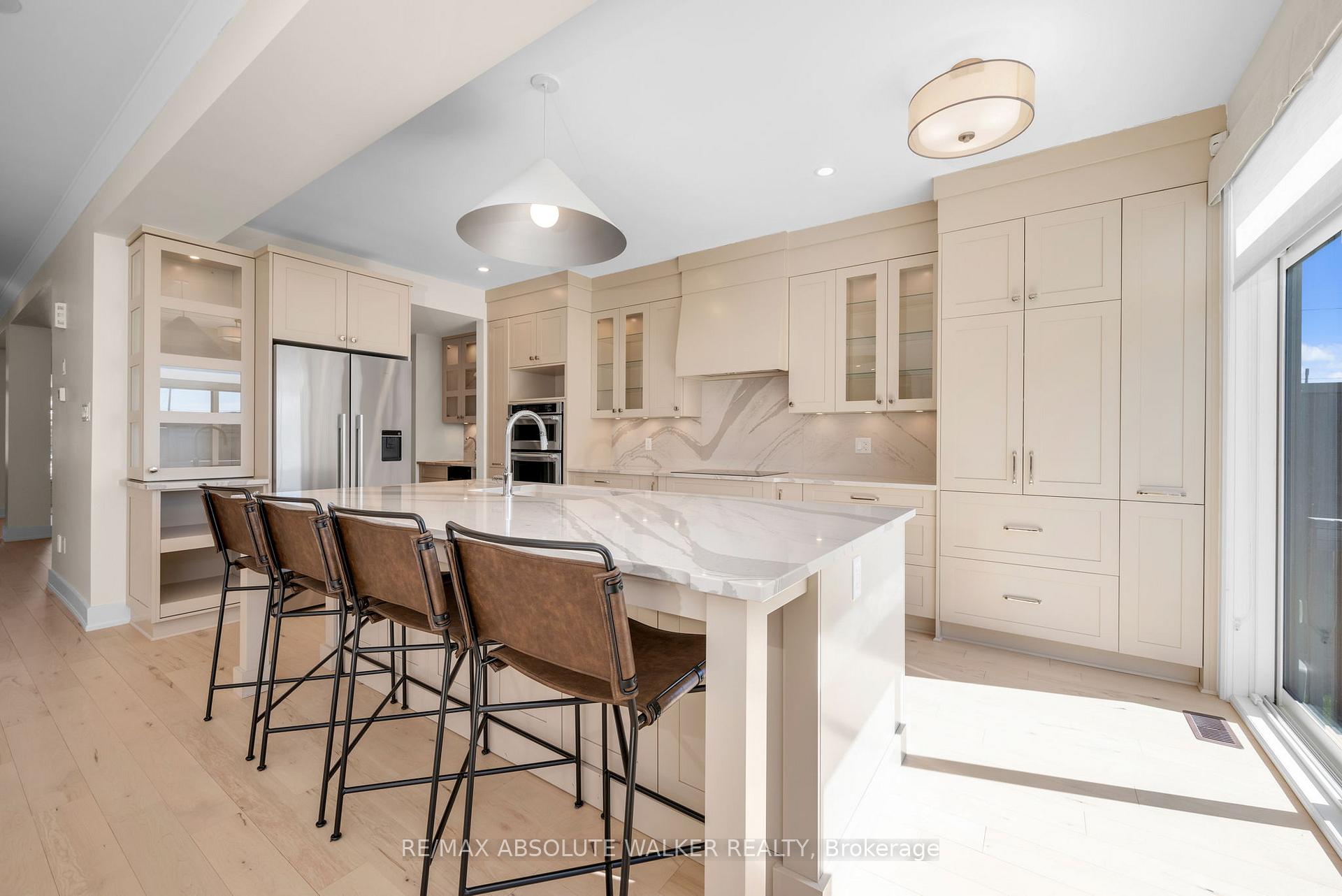 Photo 9 of 501 Egret Way, Ottawa, Barrhaven - Half Moon Bay — HOMEH