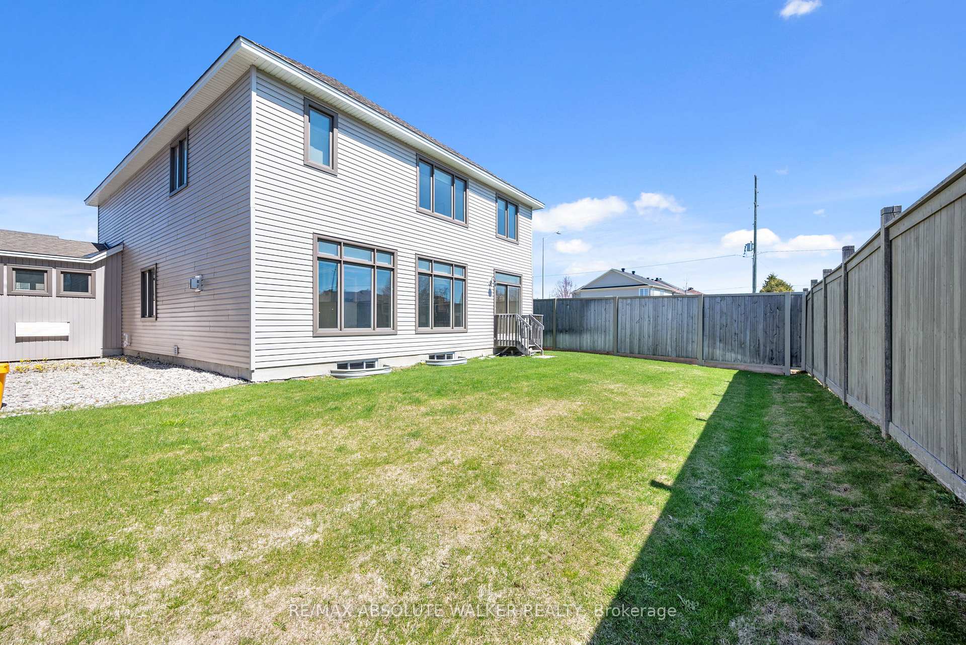 Photo 44 of 501 Egret Way, Ottawa, Barrhaven - Half Moon Bay — HOMEH