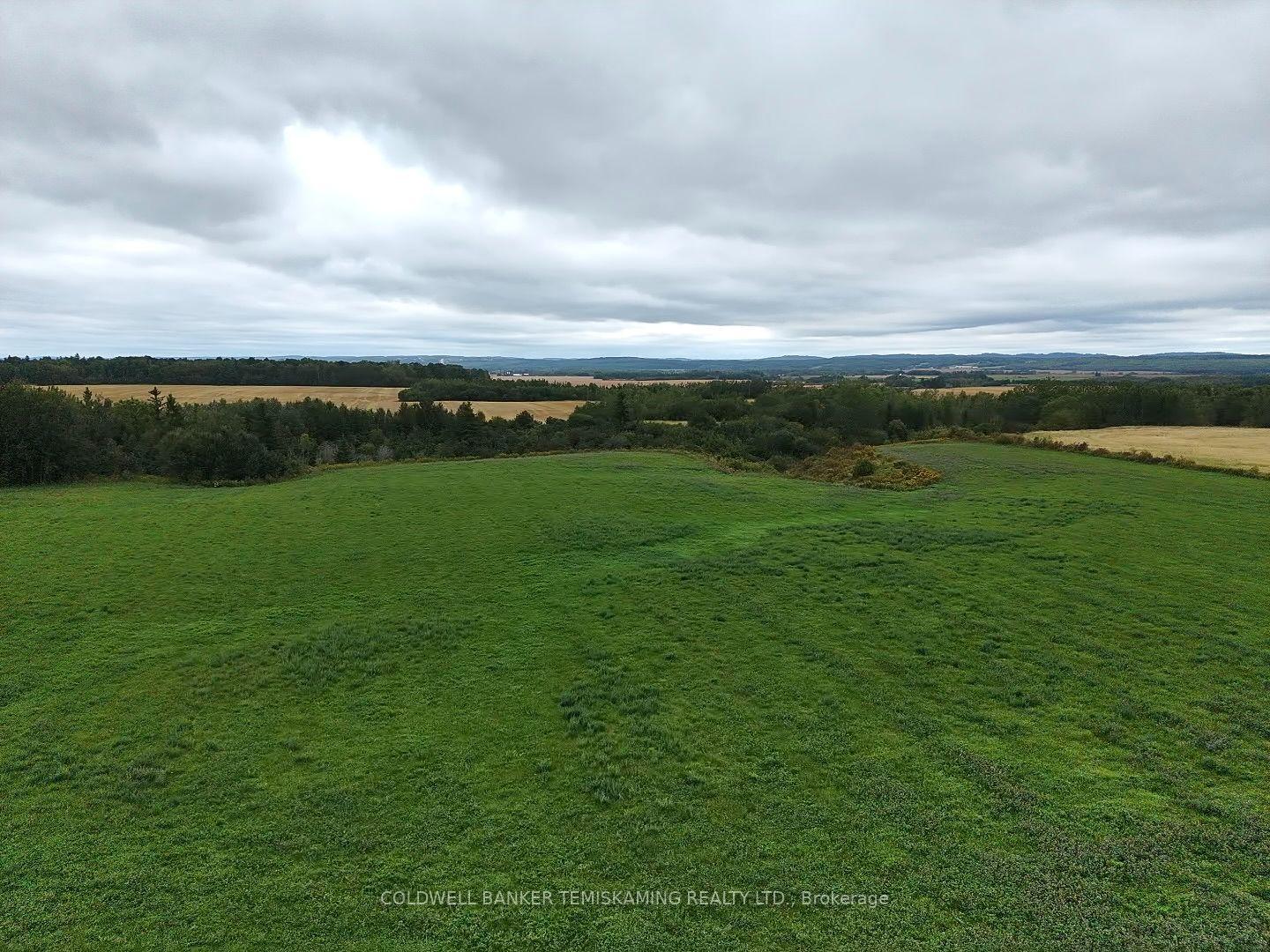 Photo 8 of 864140 Uno Park Road, Timiskaming, TIM - Outside - Rural — HOMEH