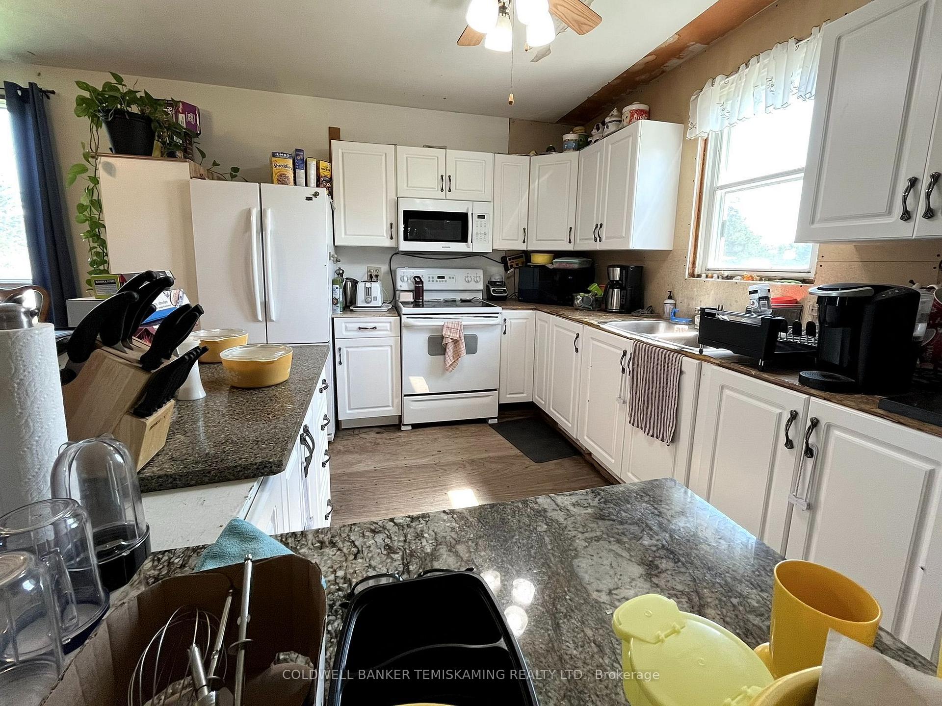 Photo 25 of 864140 Uno Park Road, Timiskaming, TIM - Outside - Rural — HOMEH