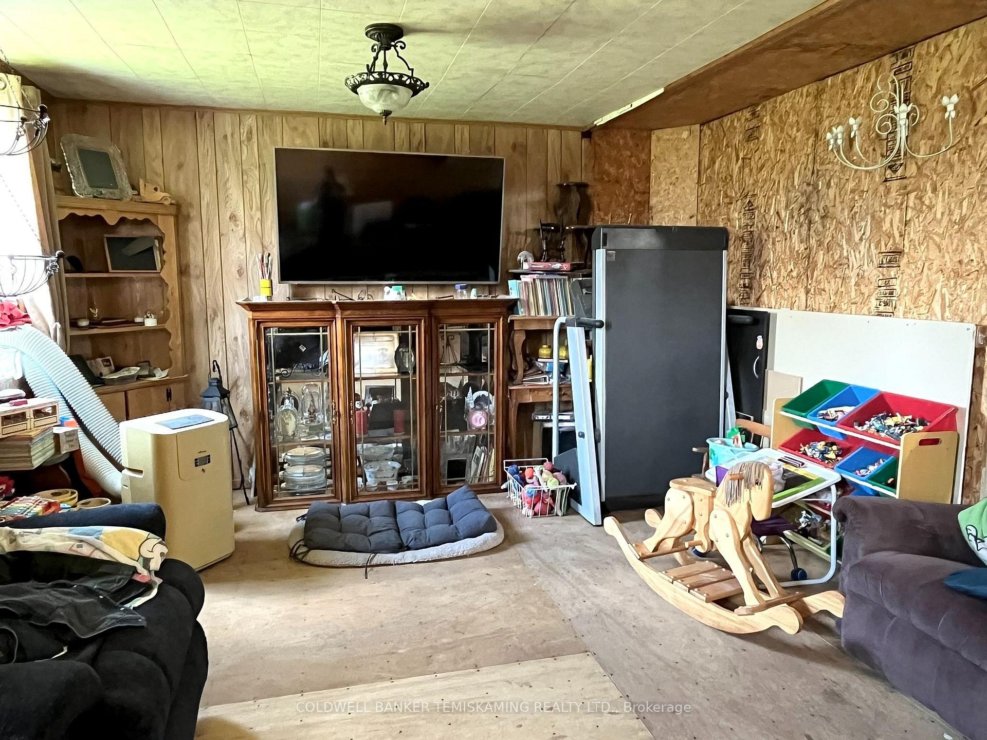 Photo 31 of 864140 Uno Park Road, Timiskaming, TIM - Outside - Rural — HOMEH