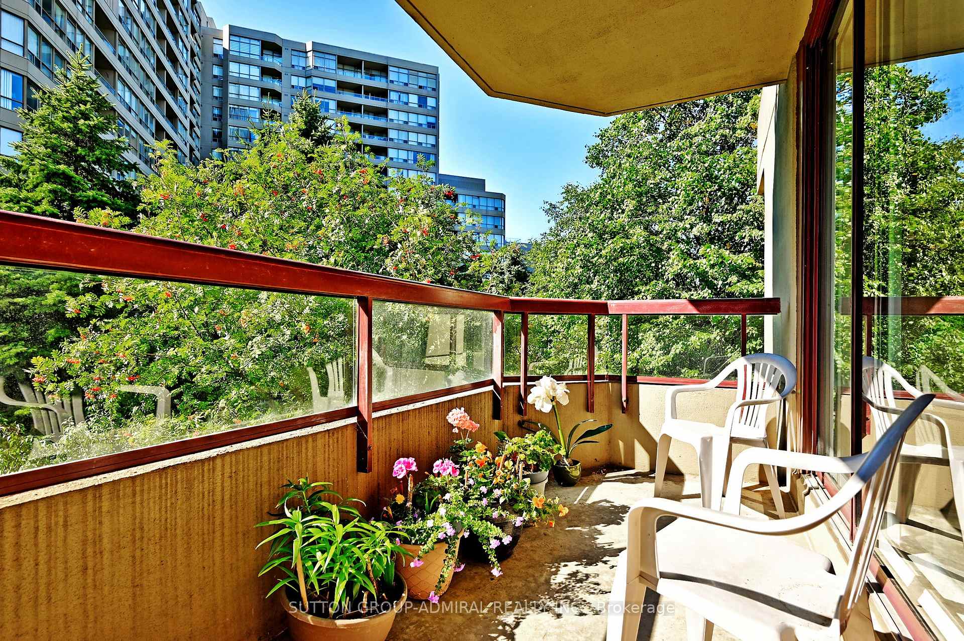 Photo 43 of Unit 203, 91 Townsgate Drive, Vaughan, Crestwood-Springfarm-Yorkhill — HOMEH