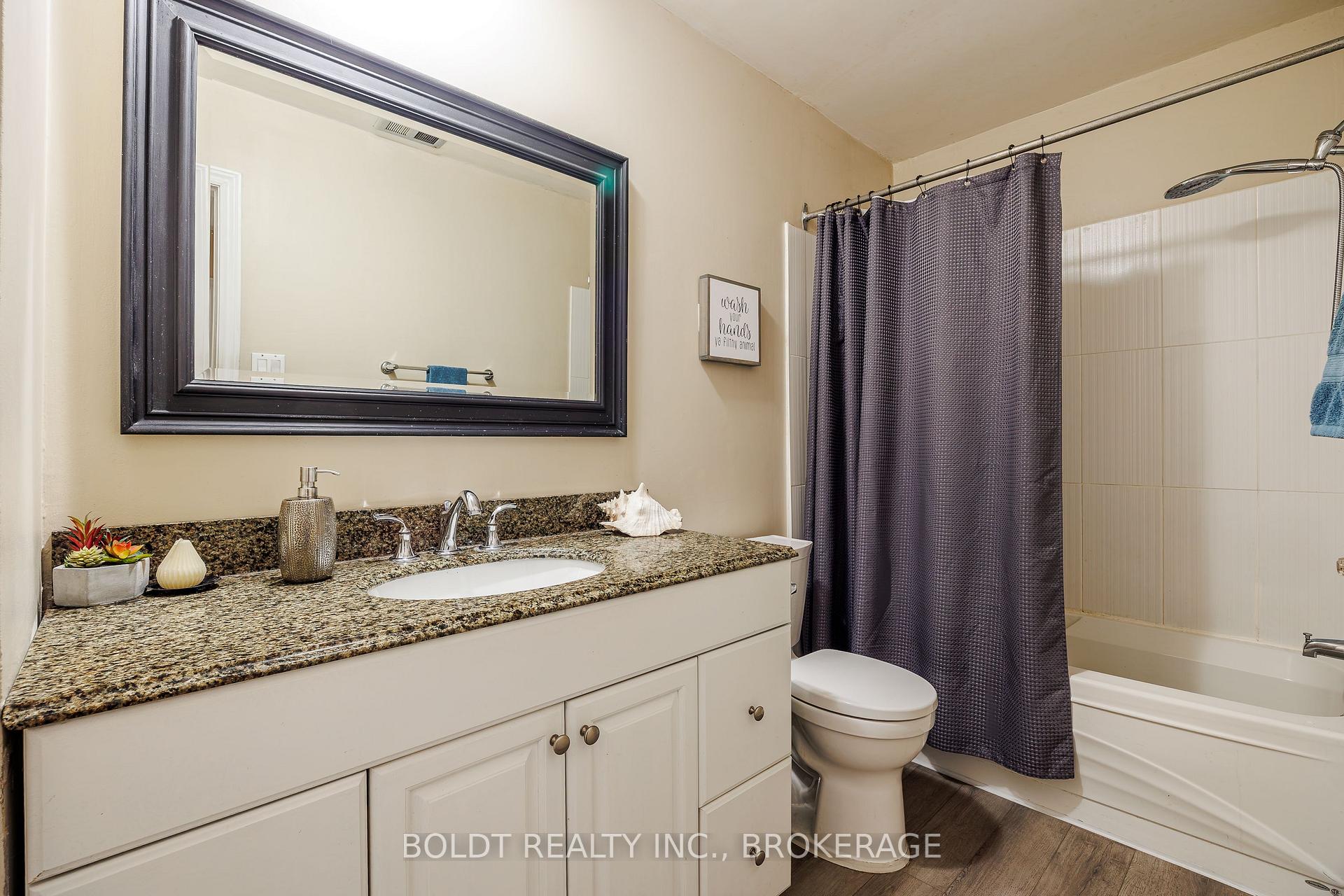 Photo 13 of 82 Wildwood Road, St. Catharines, Port Weller — HOMEH