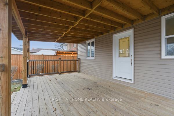 Photo 16 of 200 Gary Drive, North York, Humberlea-Pelmo Park — HOMEH