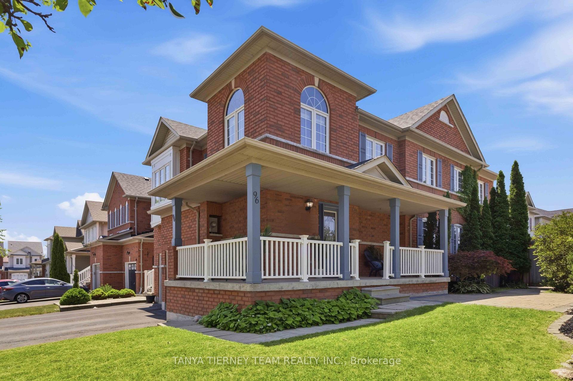 Photo 2 of 96 Robideau Place, Whitby, Pringle Creek — HOMEH