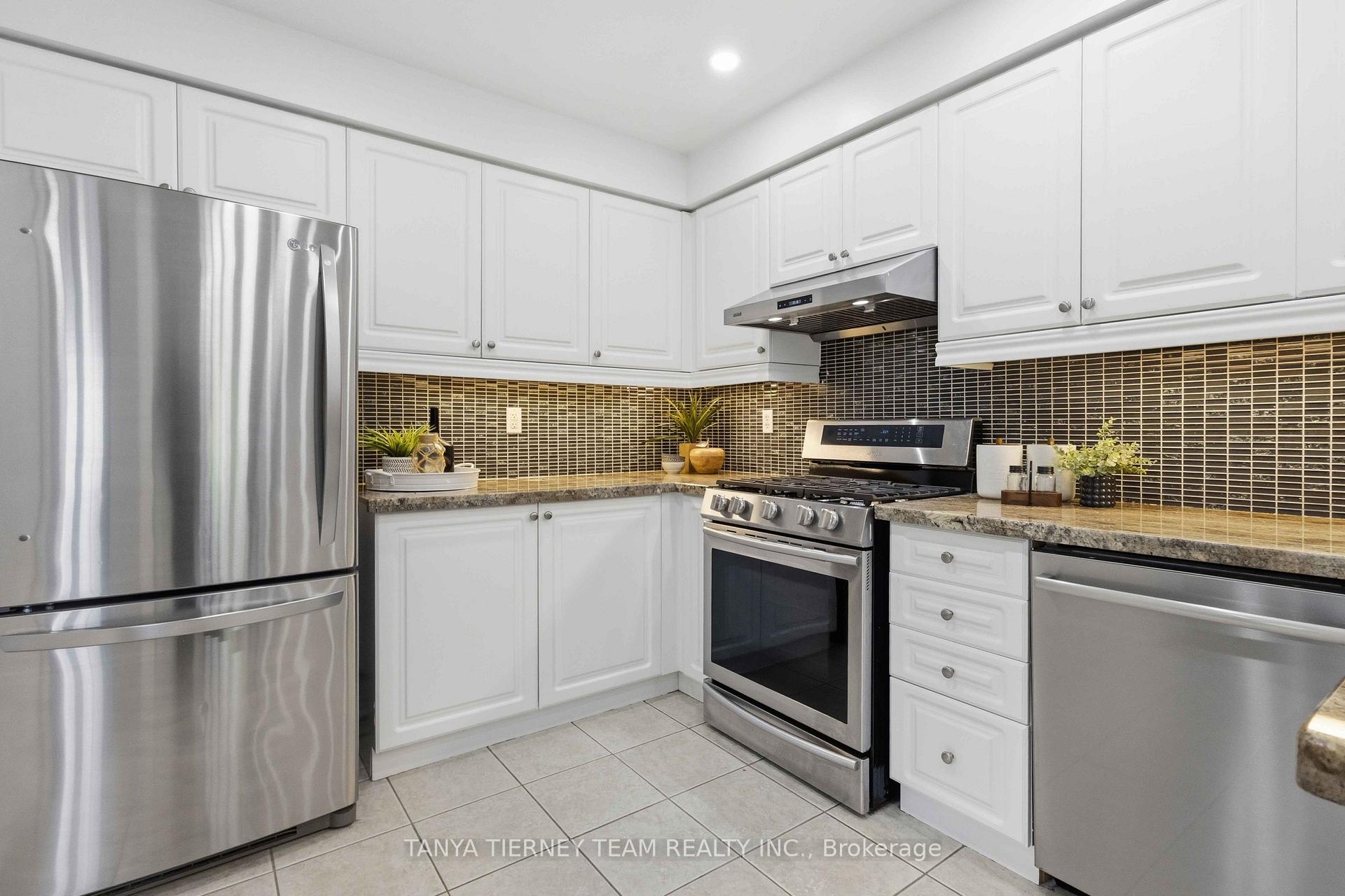 Photo 12 of 96 Robideau Place, Whitby, Pringle Creek — HOMEH