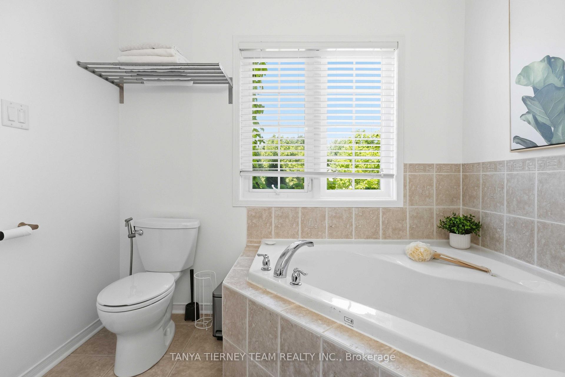 Photo 28 of 96 Robideau Place, Whitby, Pringle Creek — HOMEH