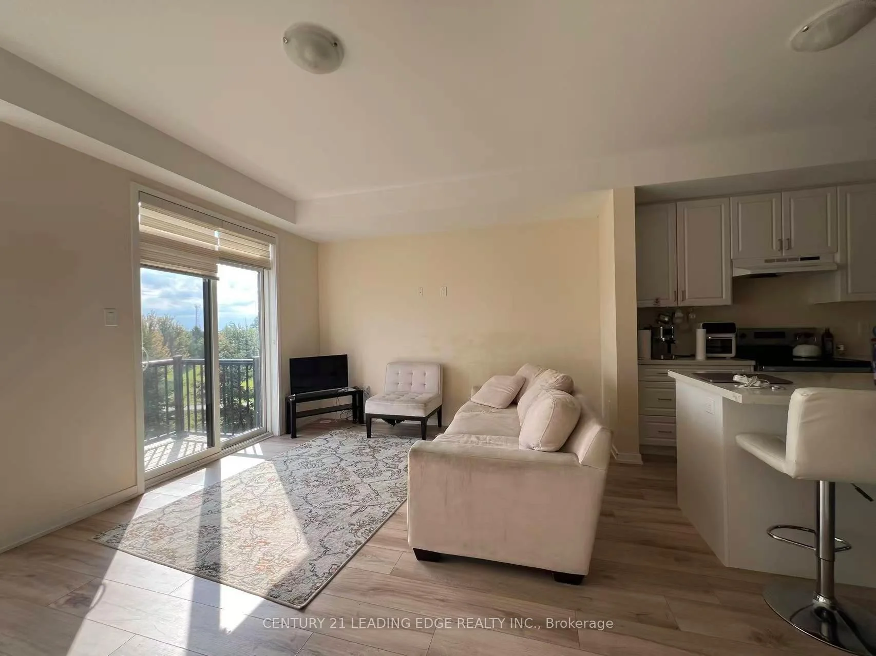 Photo 8 of 65 Rattenbury Road, Vaughan, Patterson — HOMEH