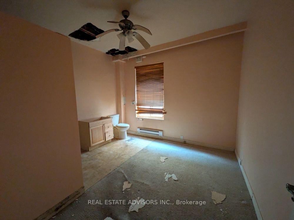 Photo 4 of 61 Greensides Avenue, Toronto, Wychwood — HOMEH