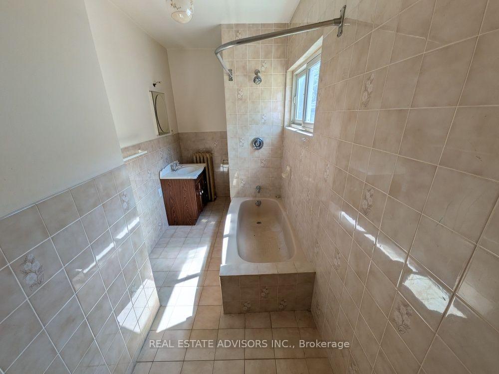 Photo 13 of 61 Greensides Avenue, Toronto, Wychwood — HOMEH