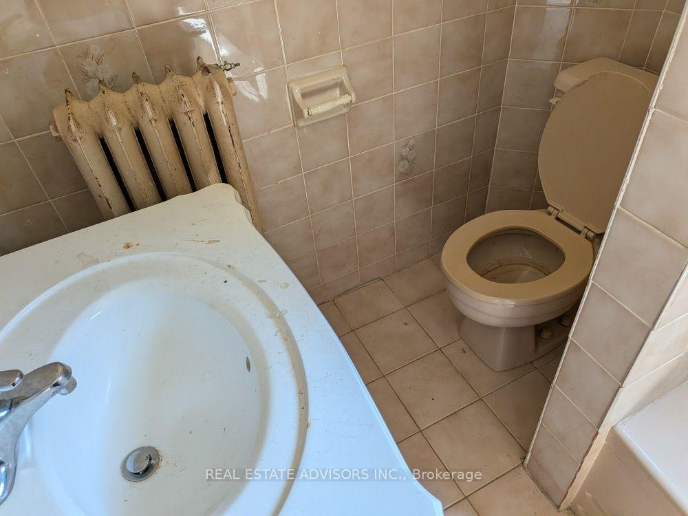 Photo 17 of 61 Greensides Avenue, Toronto, Wychwood — HOMEH