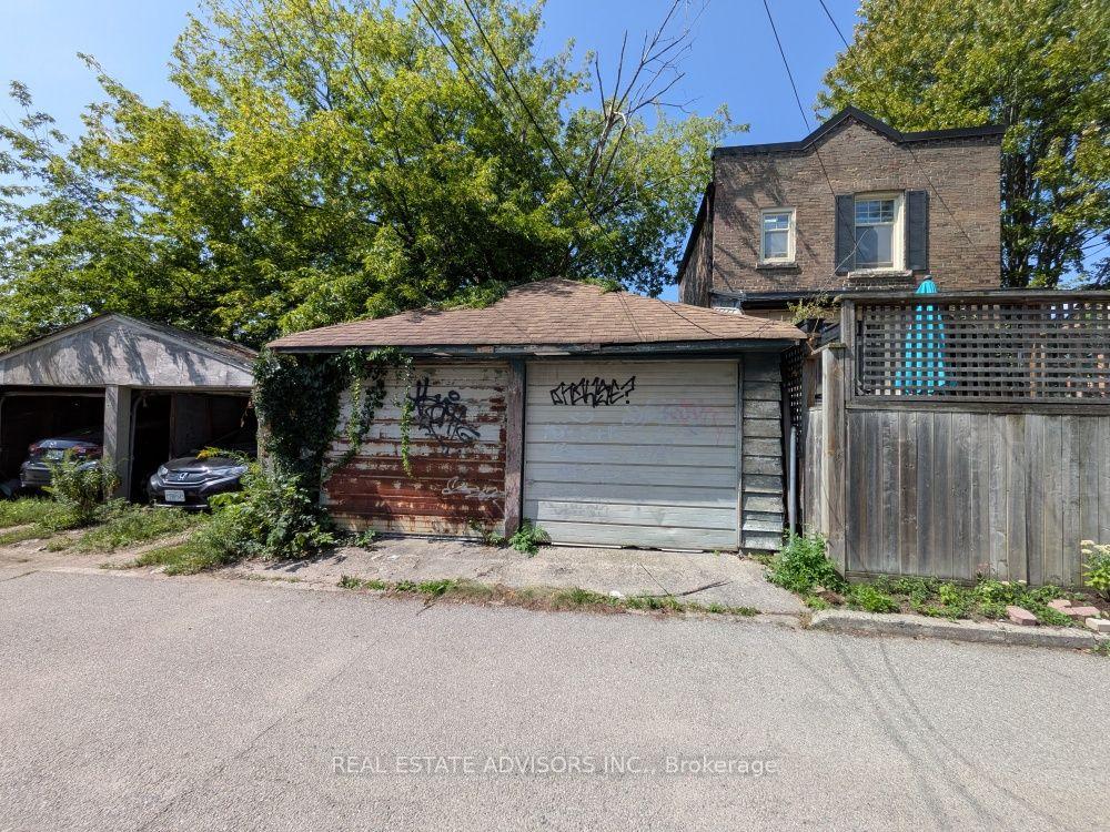 Photo 23 of 61 Greensides Avenue, Toronto, Wychwood — HOMEH