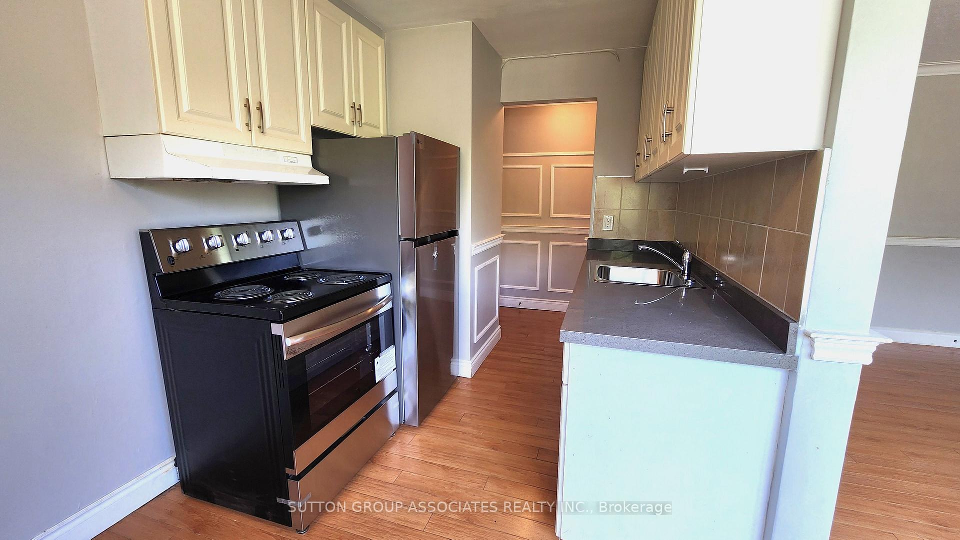 Photo 3 of Unit 202, 1 Greenbrook Drive, North York, Beechborough-Greenbrook — HOMEH
