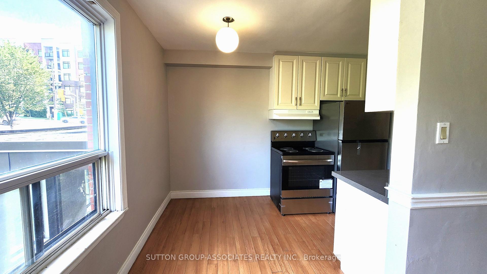 Photo 5 of Unit 202, 1 Greenbrook Drive, North York, Beechborough-Greenbrook — HOMEH