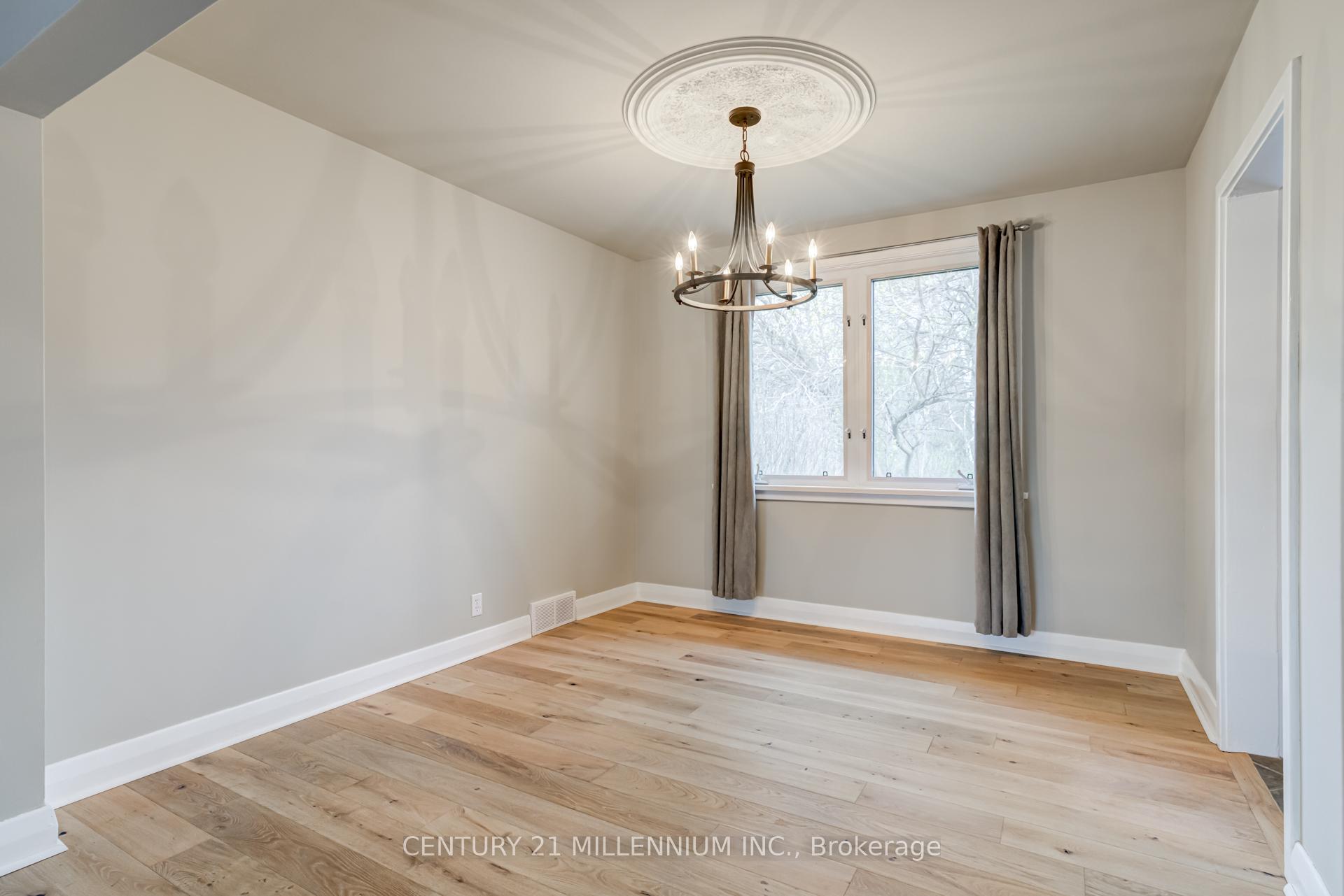Photo 10 of 78 York Road, Guelph, St. Patrick's Ward — HOMEH