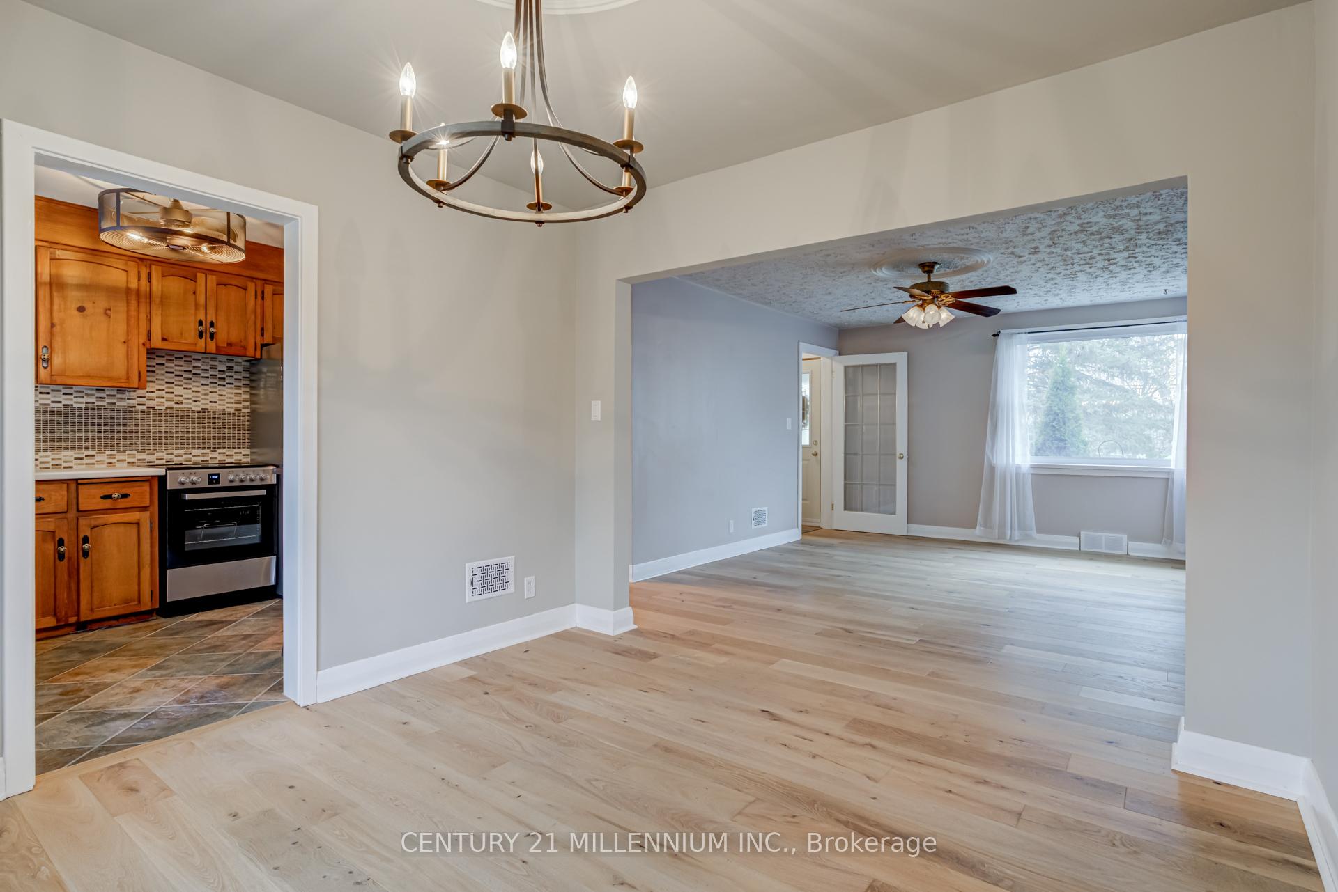 Photo 12 of 78 York Road, Guelph, St. Patrick's Ward — HOMEH