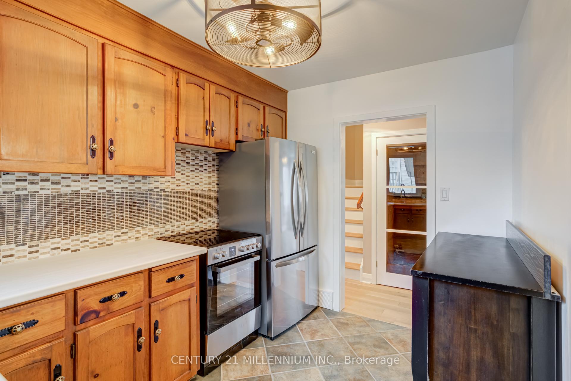 Photo 14 of 78 York Road, Guelph, St. Patrick's Ward — HOMEH