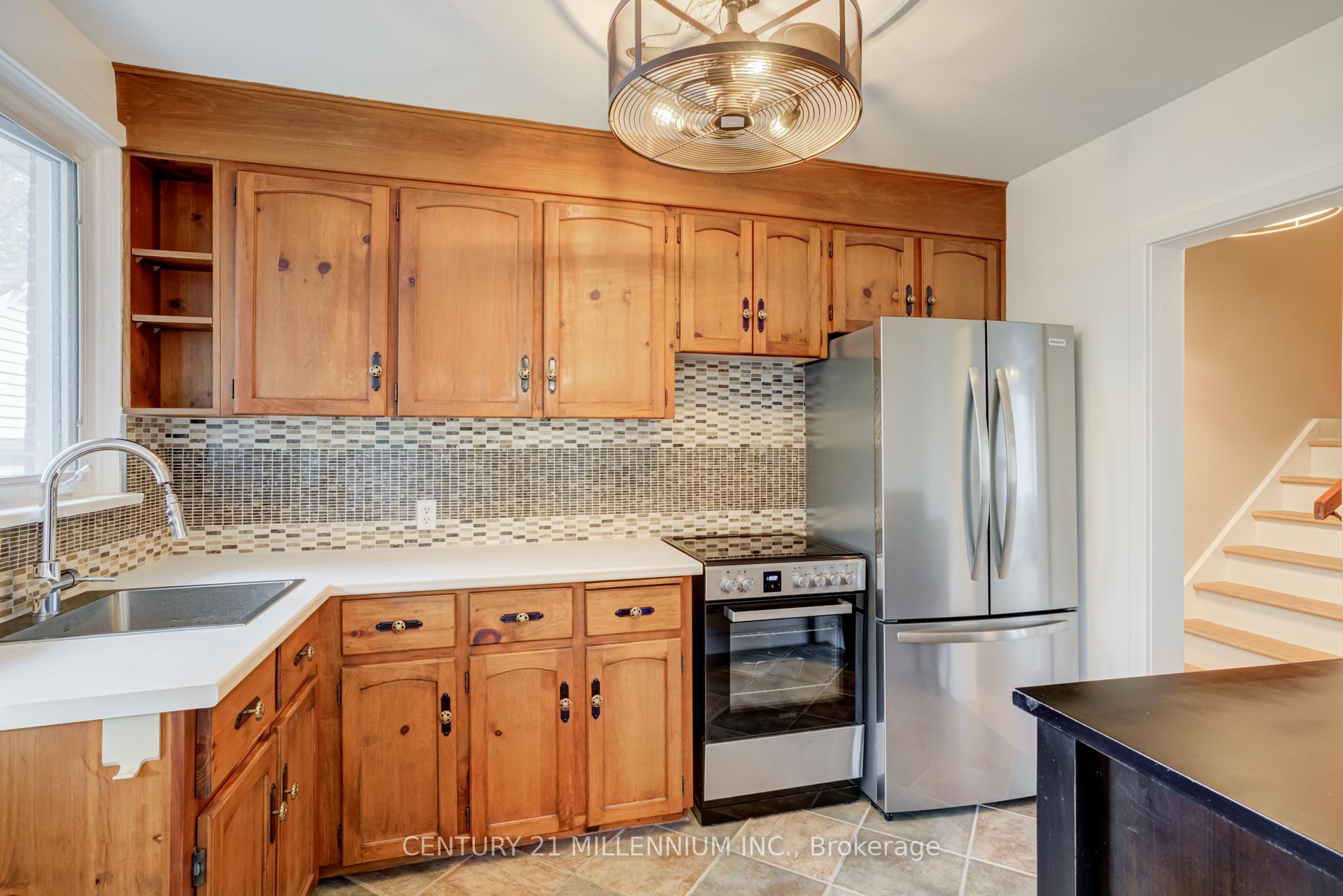 Photo 16 of 78 York Road, Guelph, St. Patrick's Ward — HOMEH