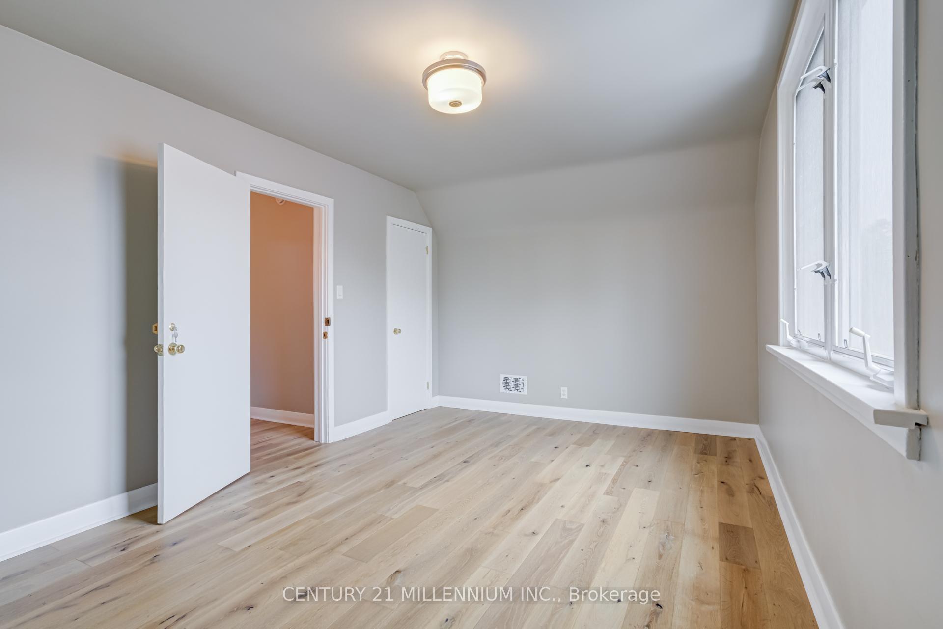 Photo 30 of 78 York Road, Guelph, St. Patrick's Ward — HOMEH