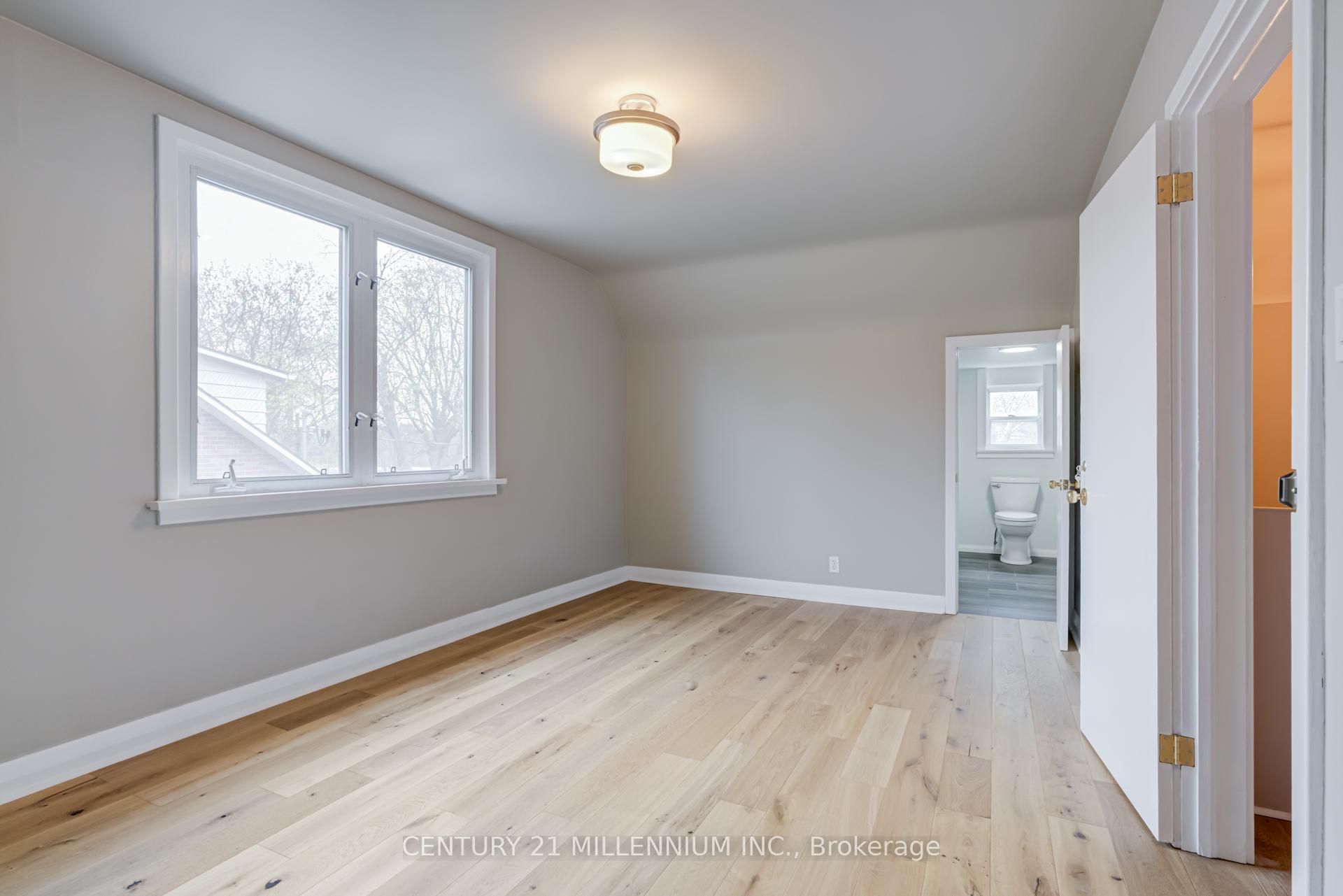 Photo 31 of 78 York Road, Guelph, St. Patrick's Ward — HOMEH