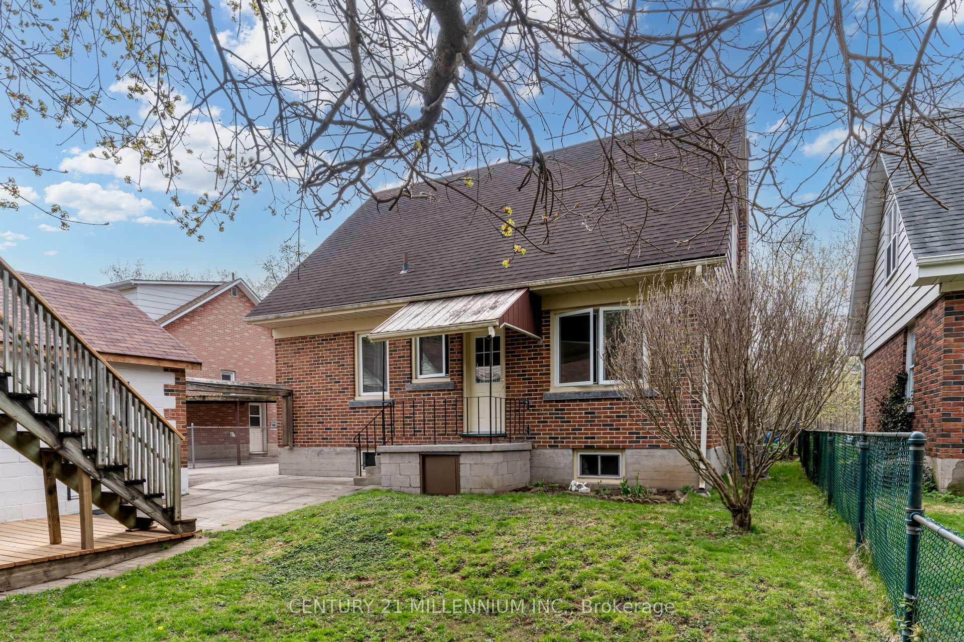 Photo 44 of 78 York Road, Guelph, St. Patrick's Ward — HOMEH
