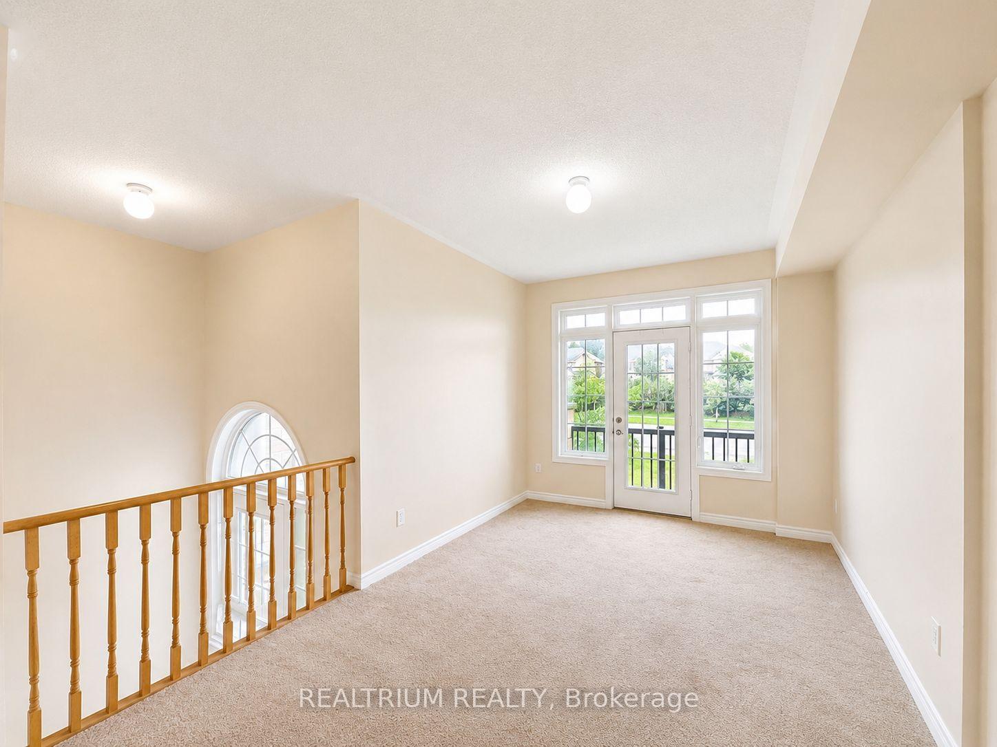 Photo 3 of 235 Dundas Way, Markham, Greensborough — HOMEH